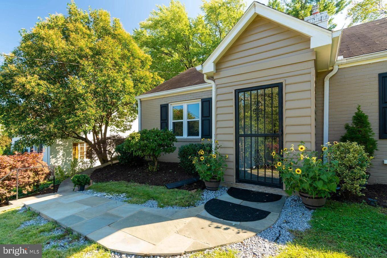 TAYLOR RUN - Residential Lease