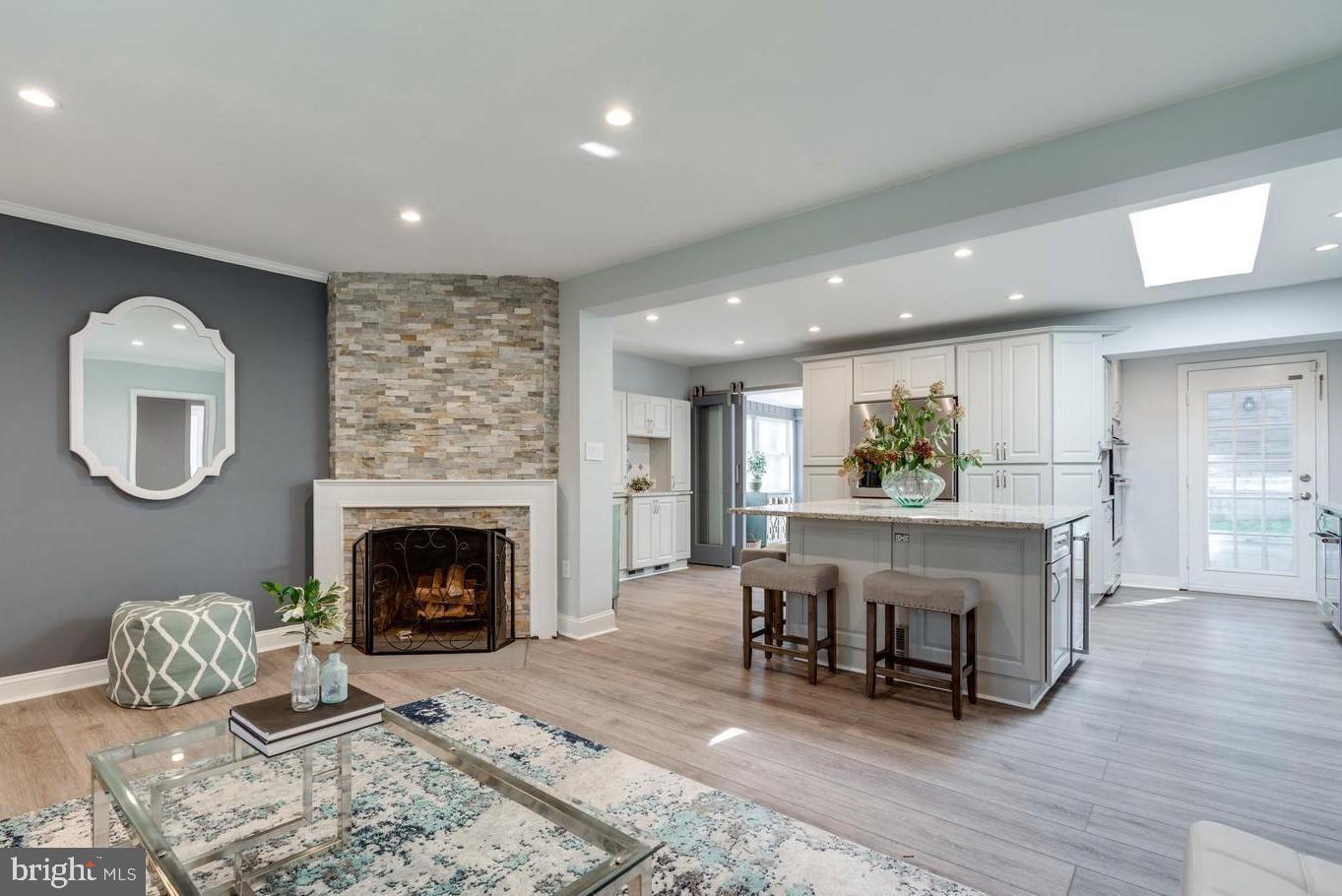 TAYLOR RUN - Residential Lease