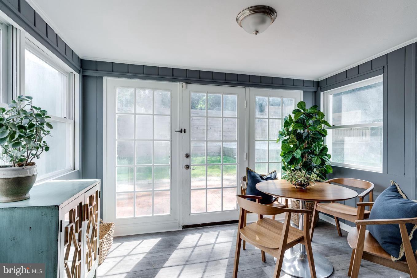 TAYLOR RUN - Residential Lease