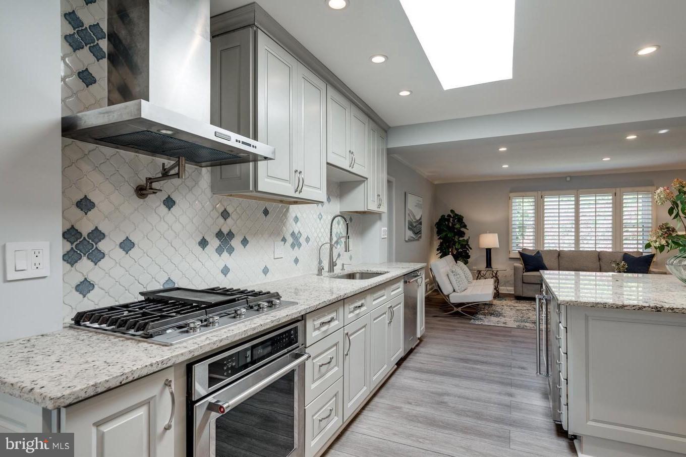 TAYLOR RUN - Residential Lease