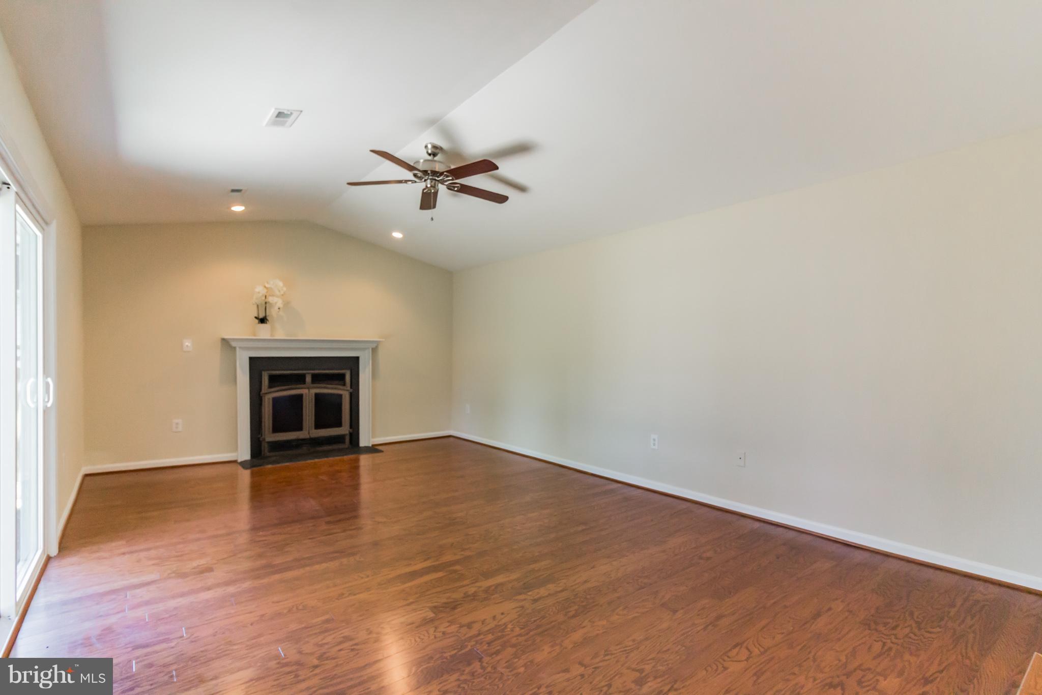 CLINTON VIEW - Residential