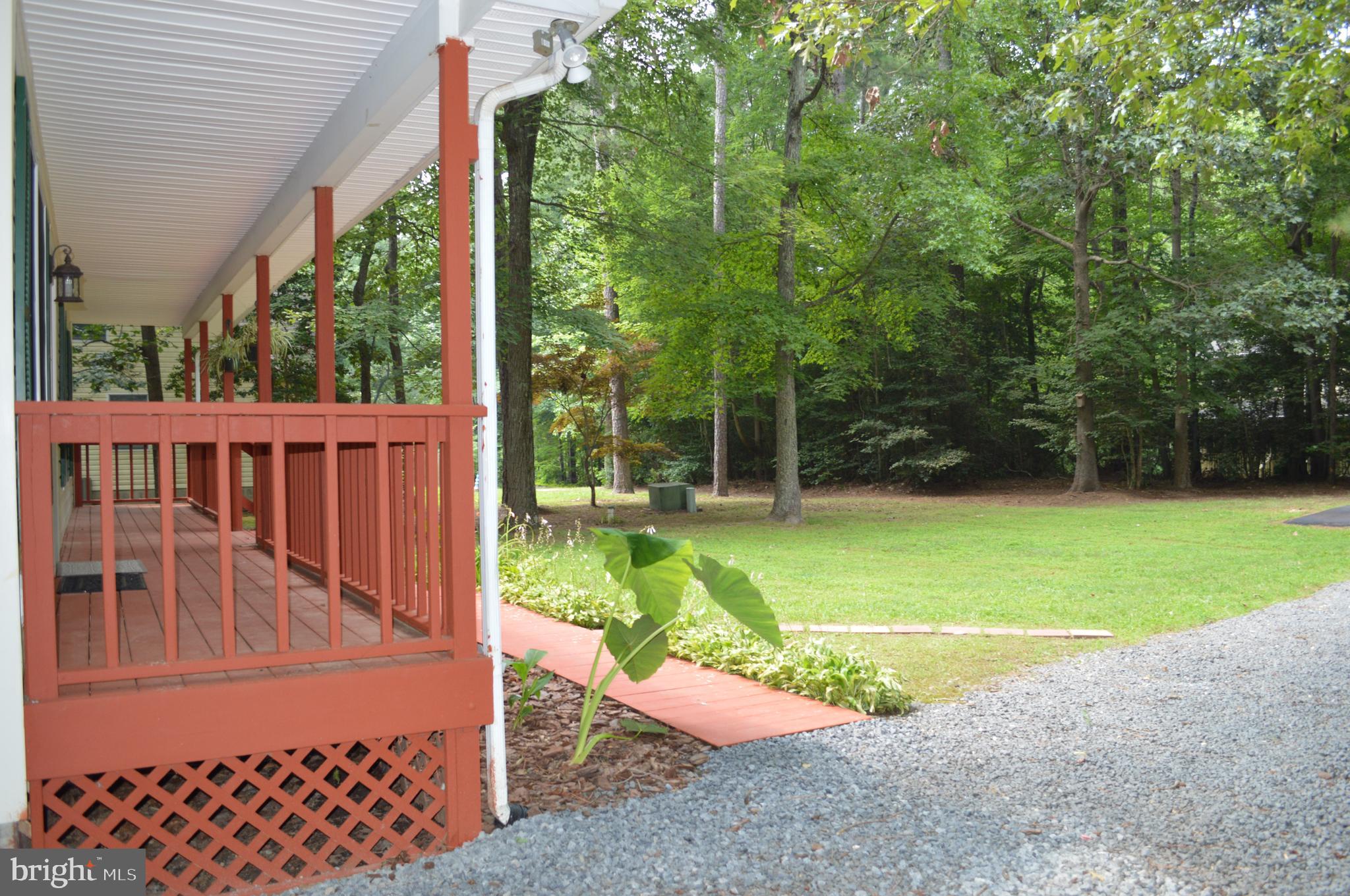 DRUM POINT - Residential Lease