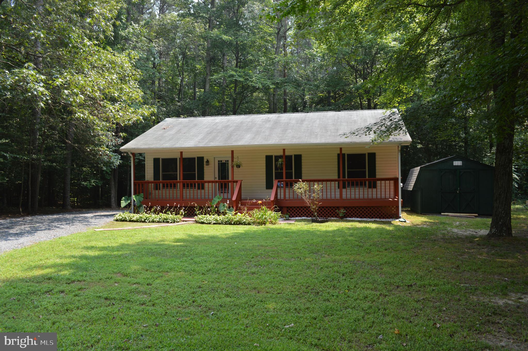 DRUM POINT - Residential Lease