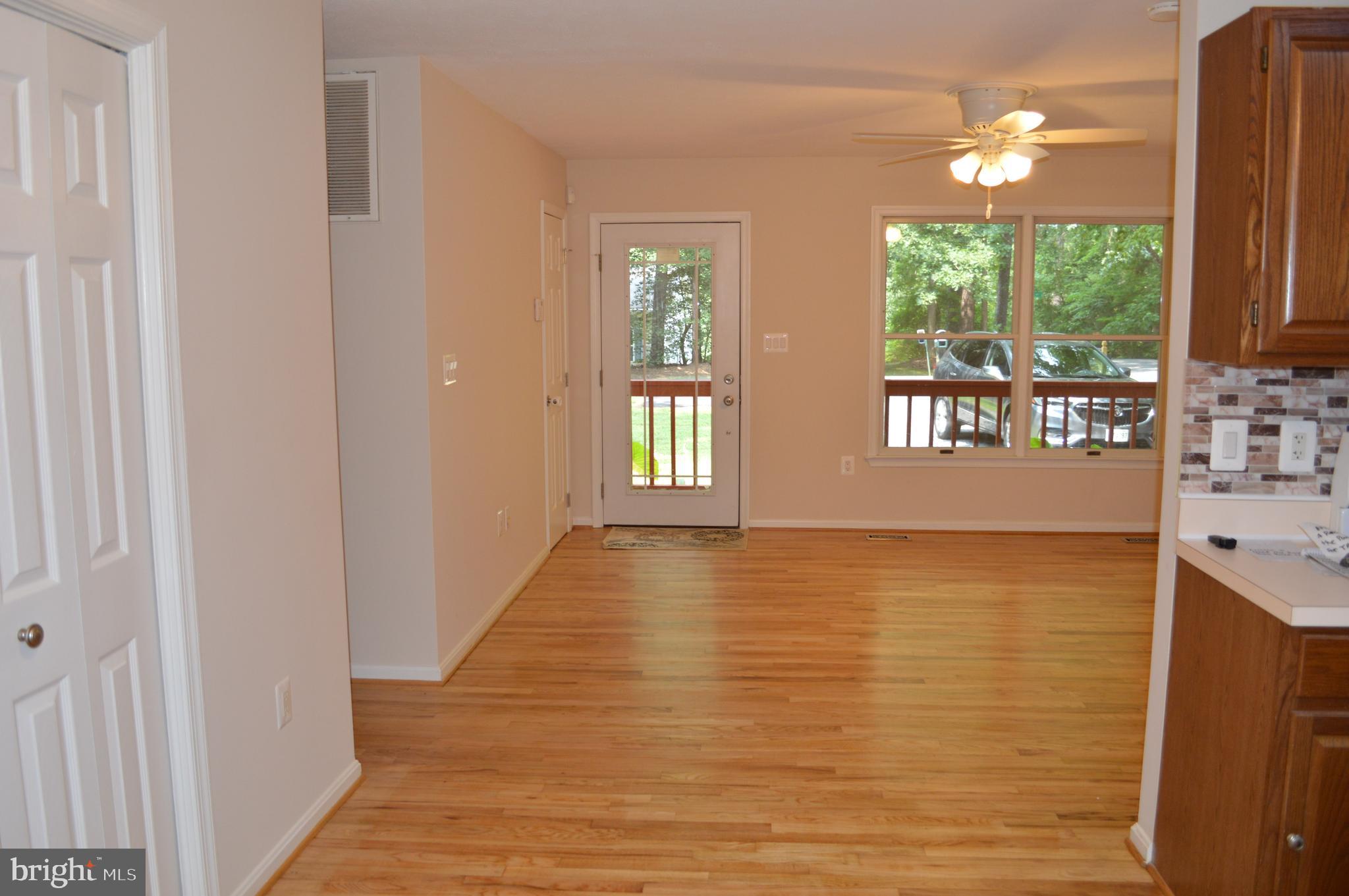 DRUM POINT - Residential Lease