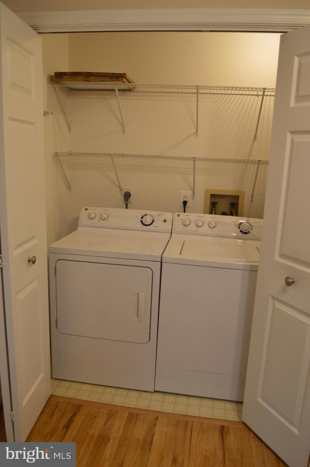 DRUM POINT - Residential Lease