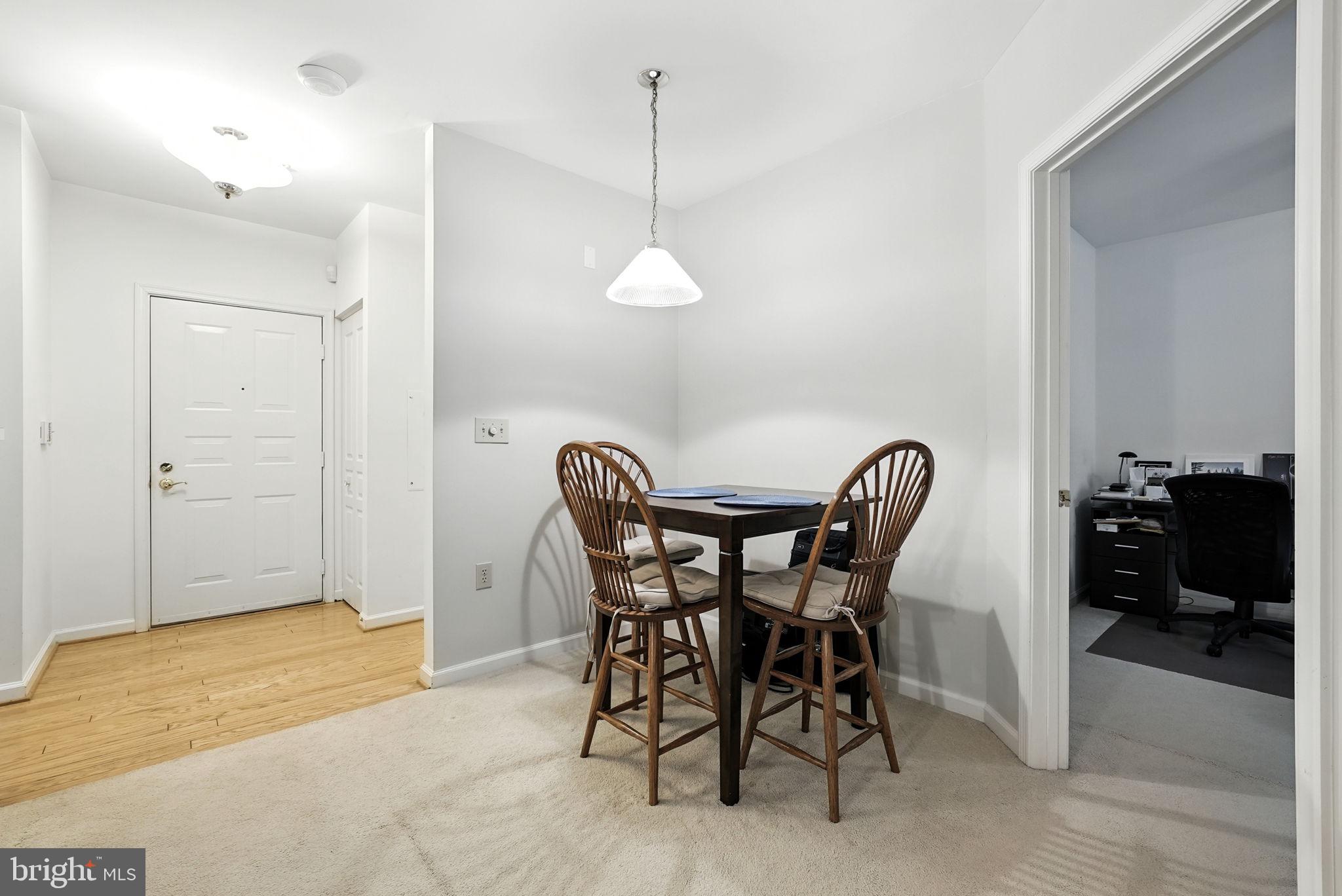 WORLDGATE CONDO - Residential