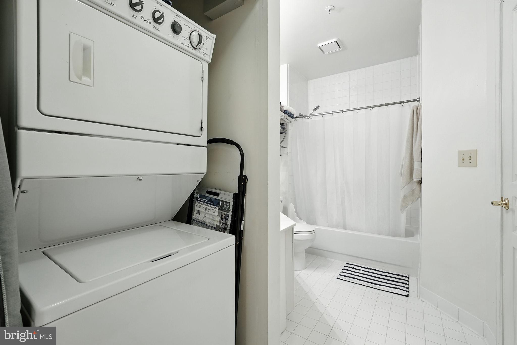 WORLDGATE CONDO - Residential