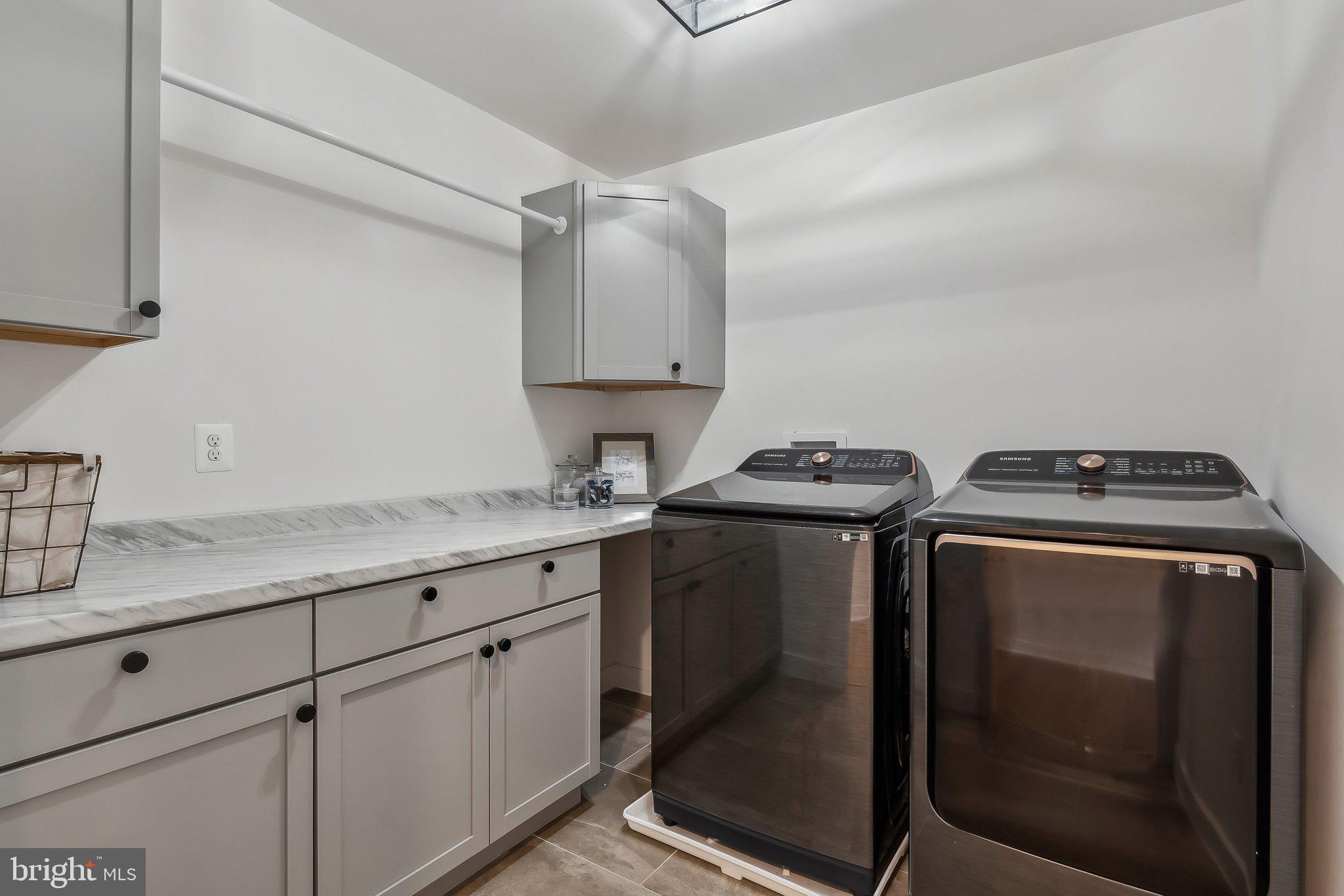 NEW MARKET - Residential