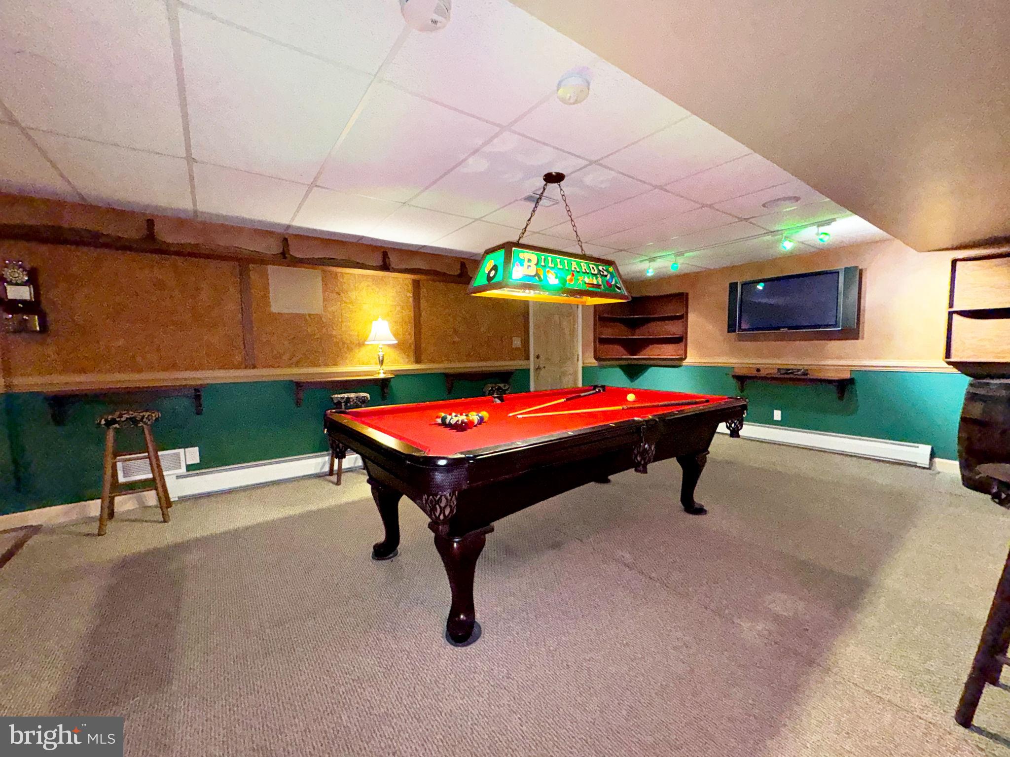 LOST ROAD ESTATES - Residential