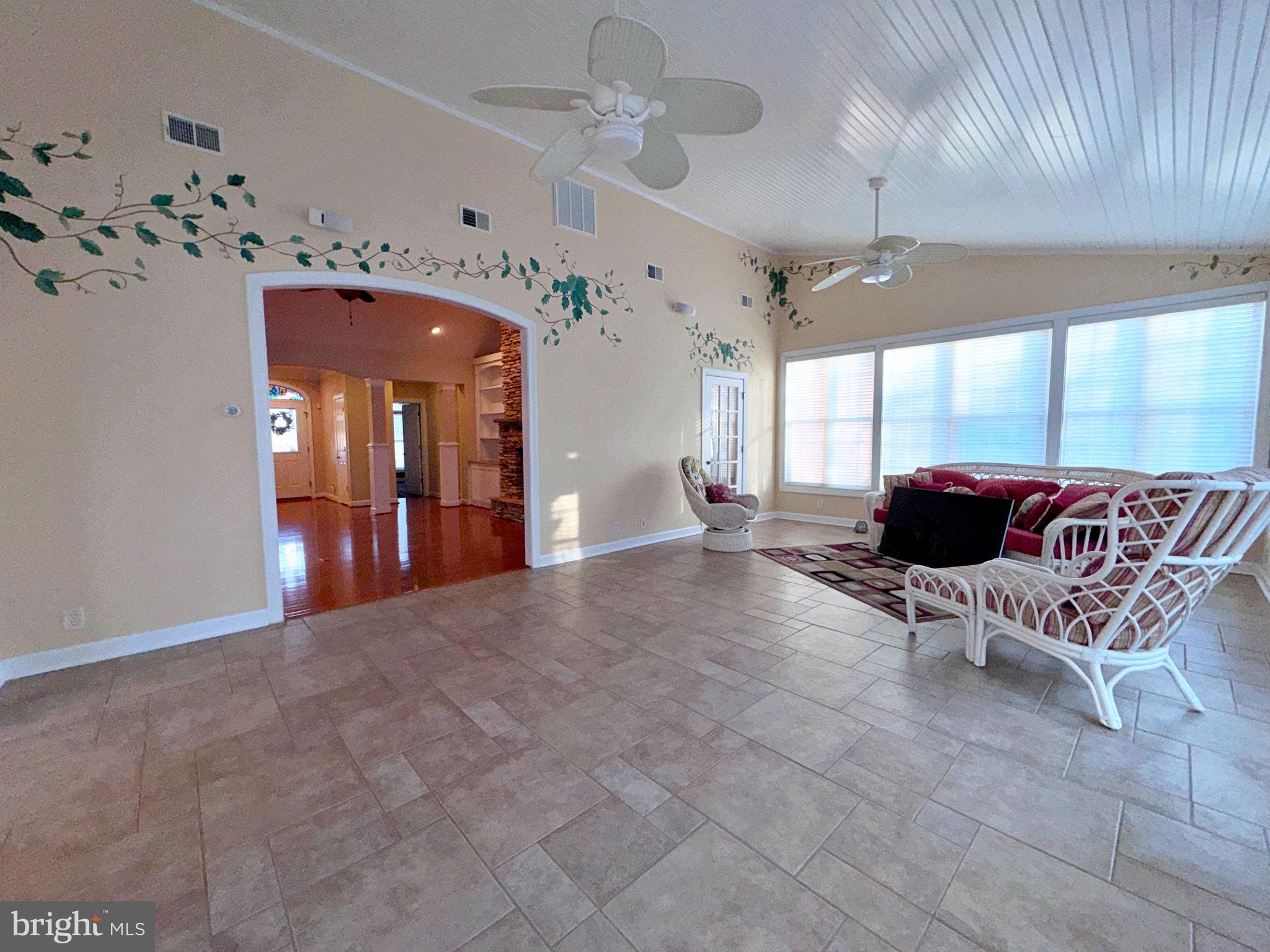 LOST ROAD ESTATES - Residential