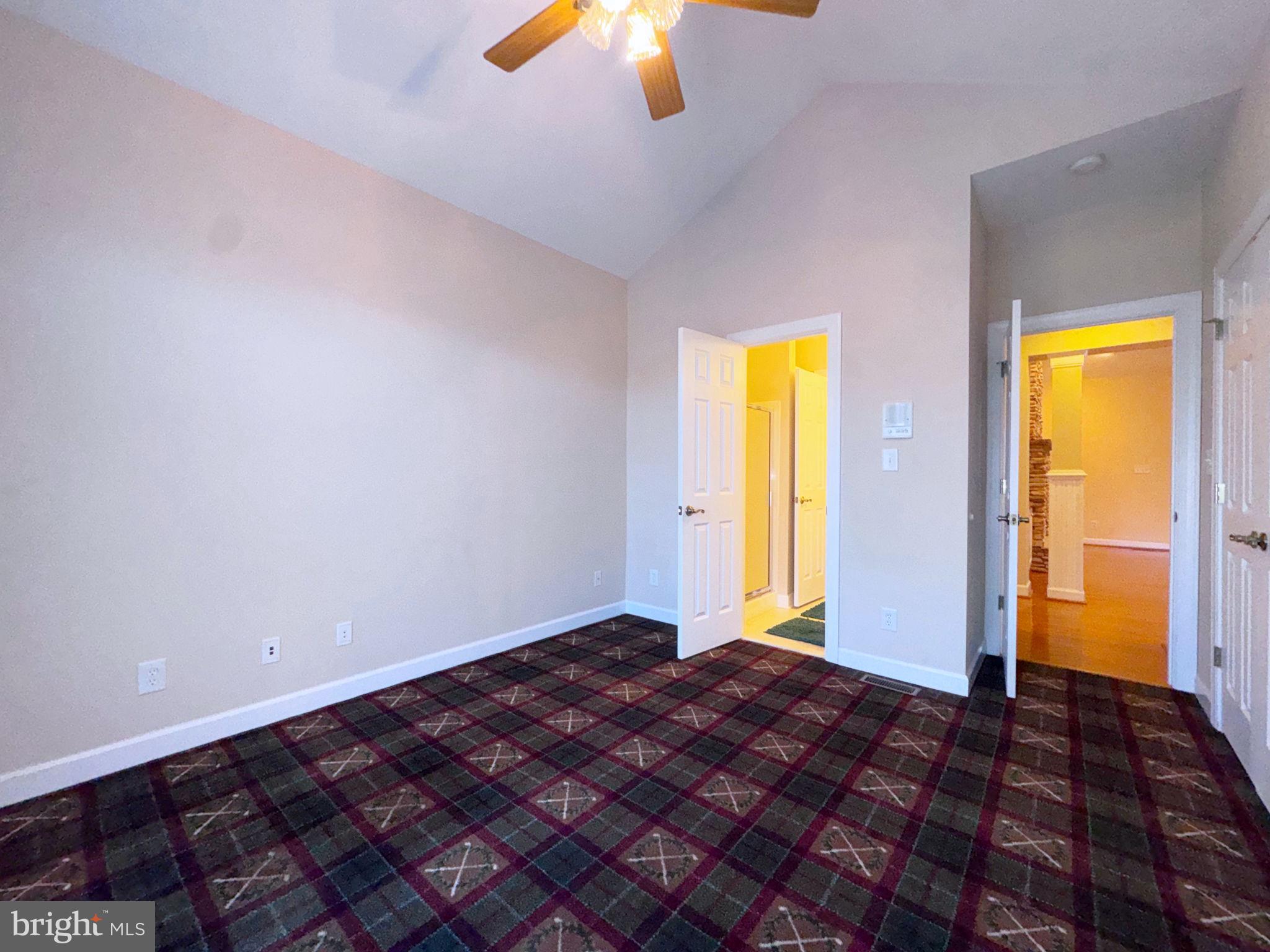 LOST ROAD ESTATES - Residential