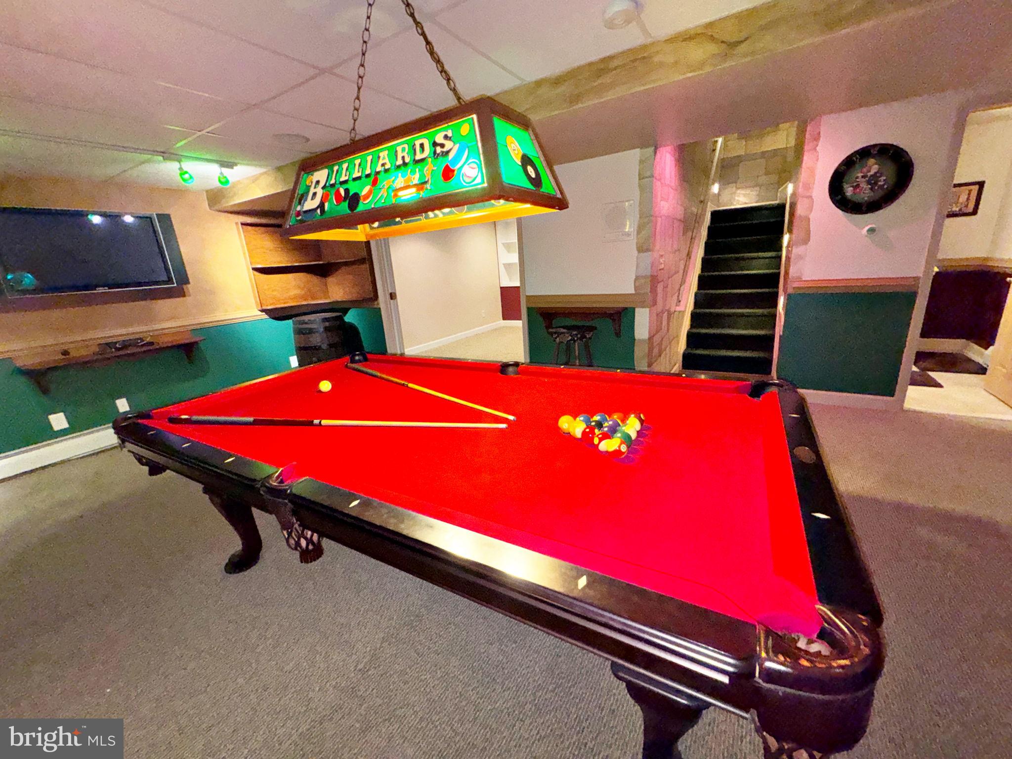 LOST ROAD ESTATES - Residential