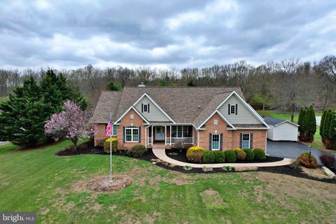 Homes For Sale - 407 Lost Road<br/> Berkeley County, MARTINSBURG, WV 25403