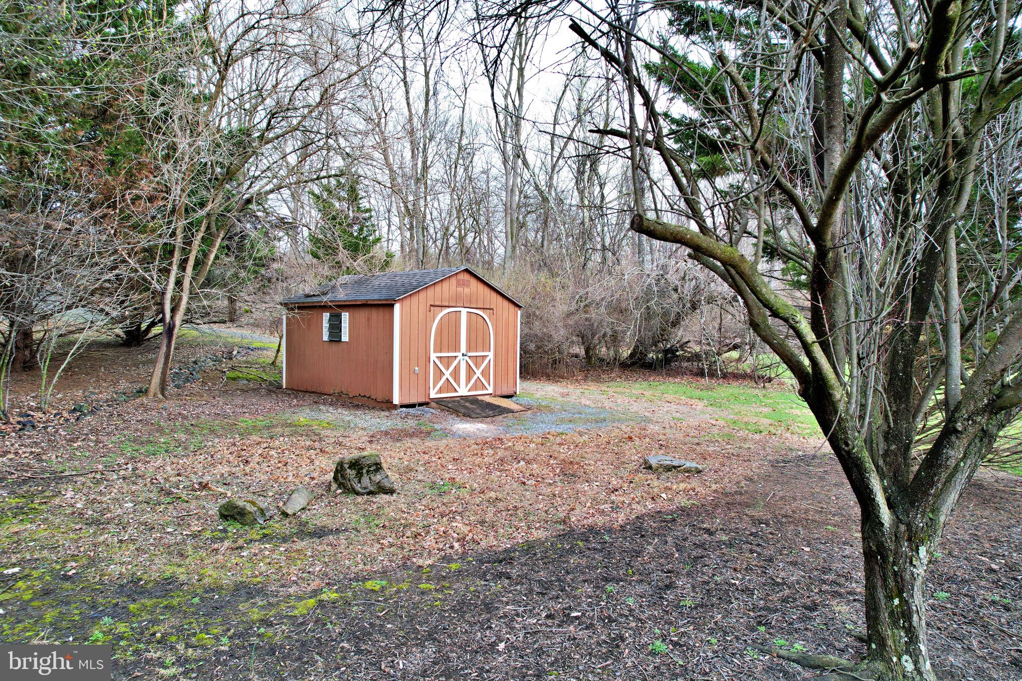 LOST ROAD ESTATES - Residential