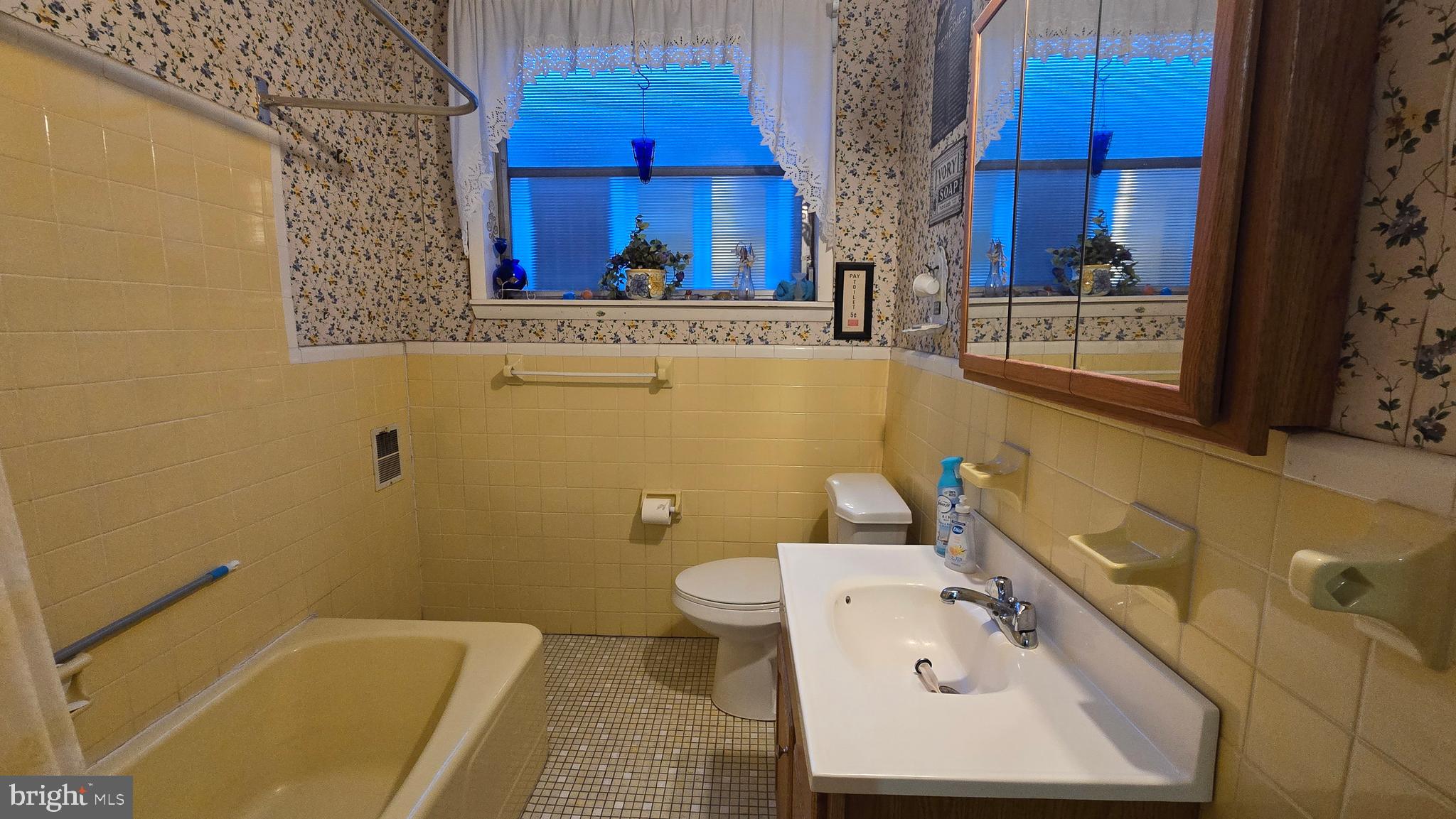 COBBS CREEK - Residential