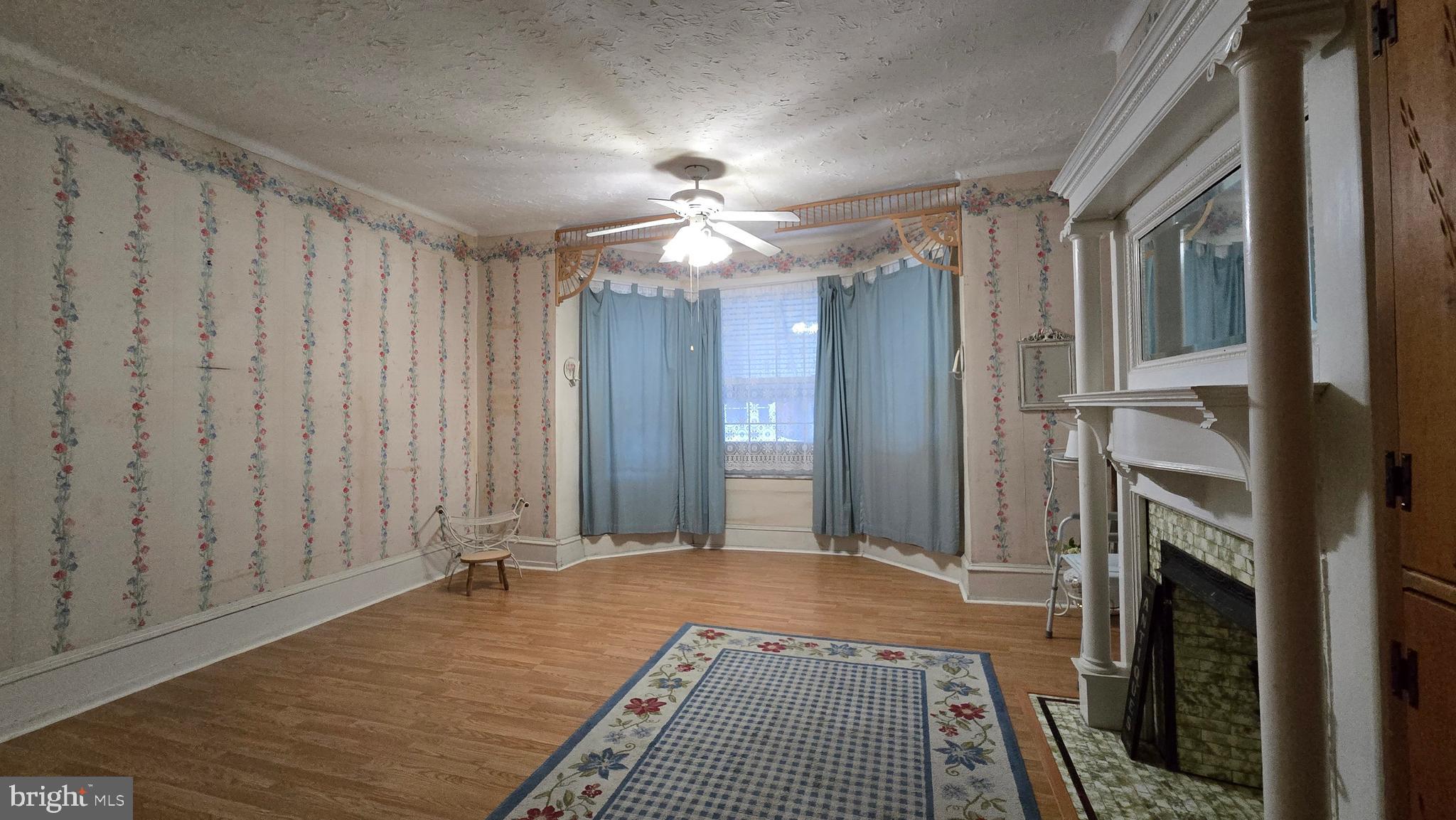 COBBS CREEK - Residential