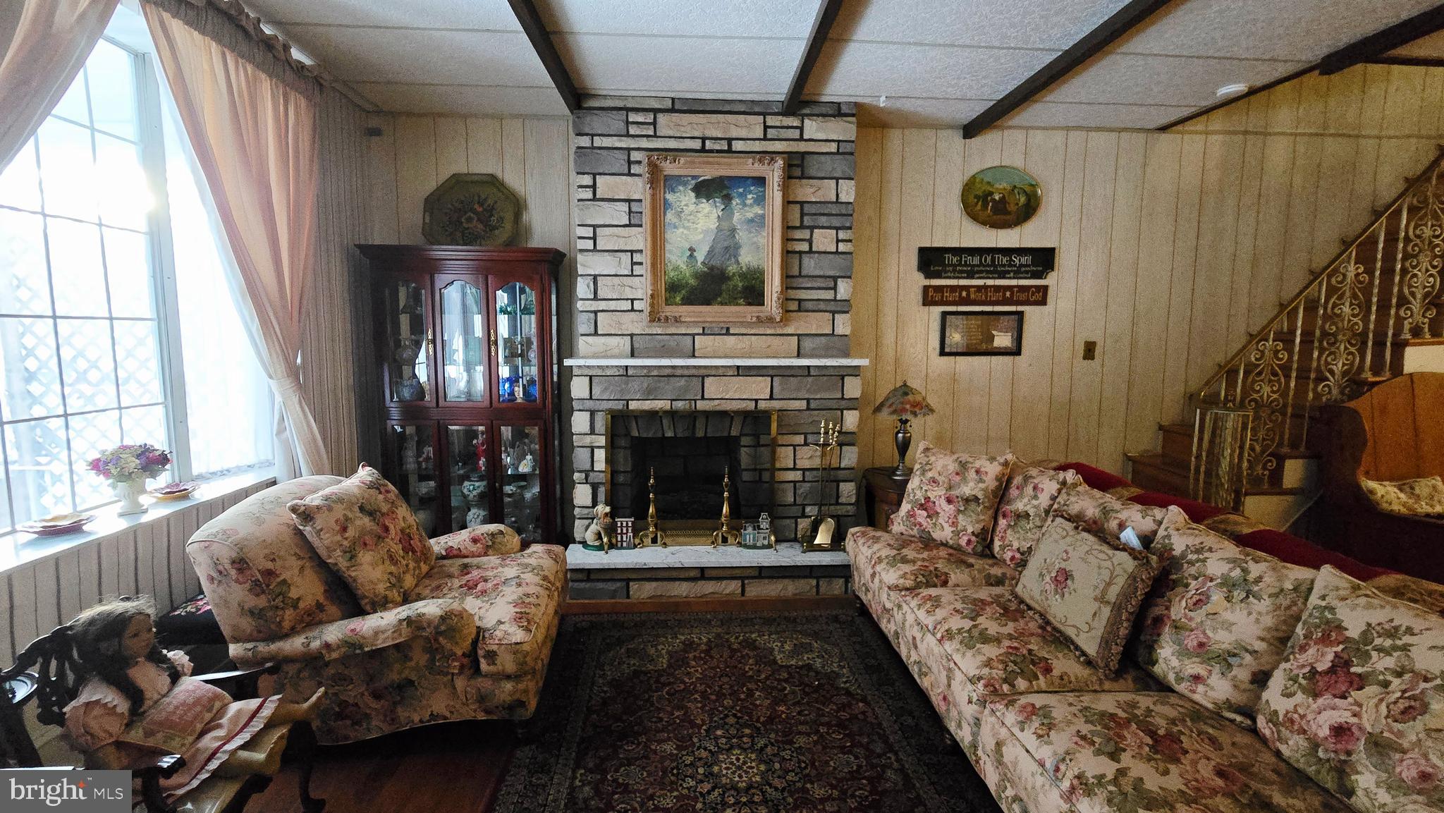 COBBS CREEK - Residential