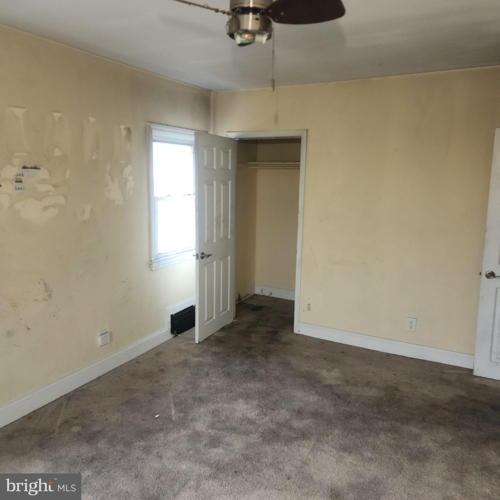 ARLINGTON - Residential