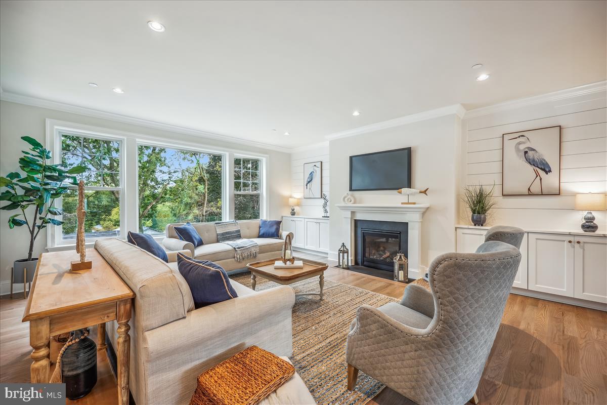 COHASSET - Residential