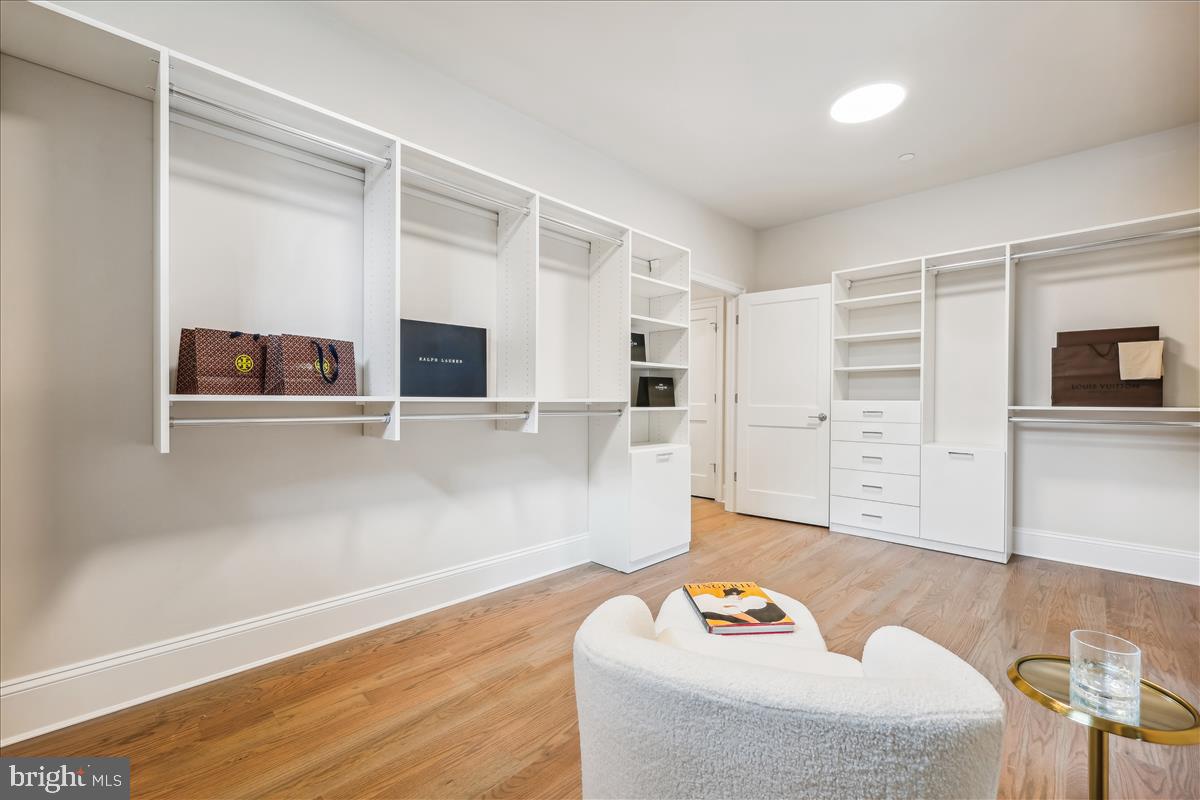 COHASSET - Residential