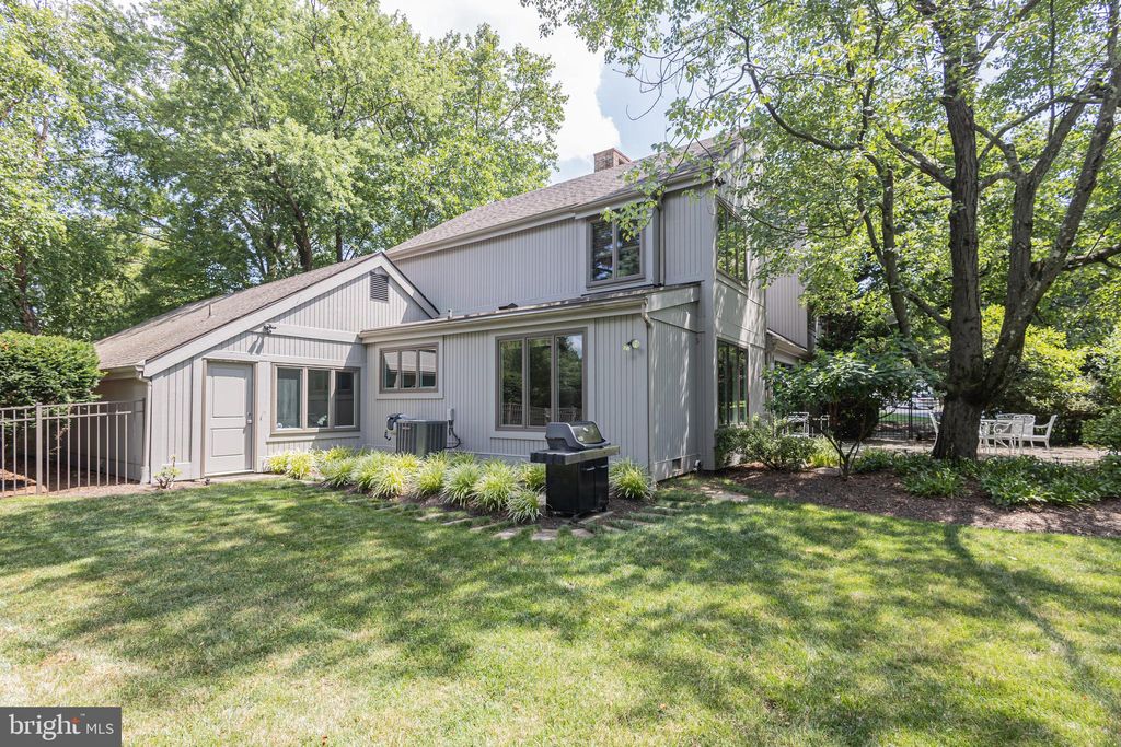 Photo of 866 Weber Drive, YARDLEY, PA 19067 (MLS # PABU2100024)
