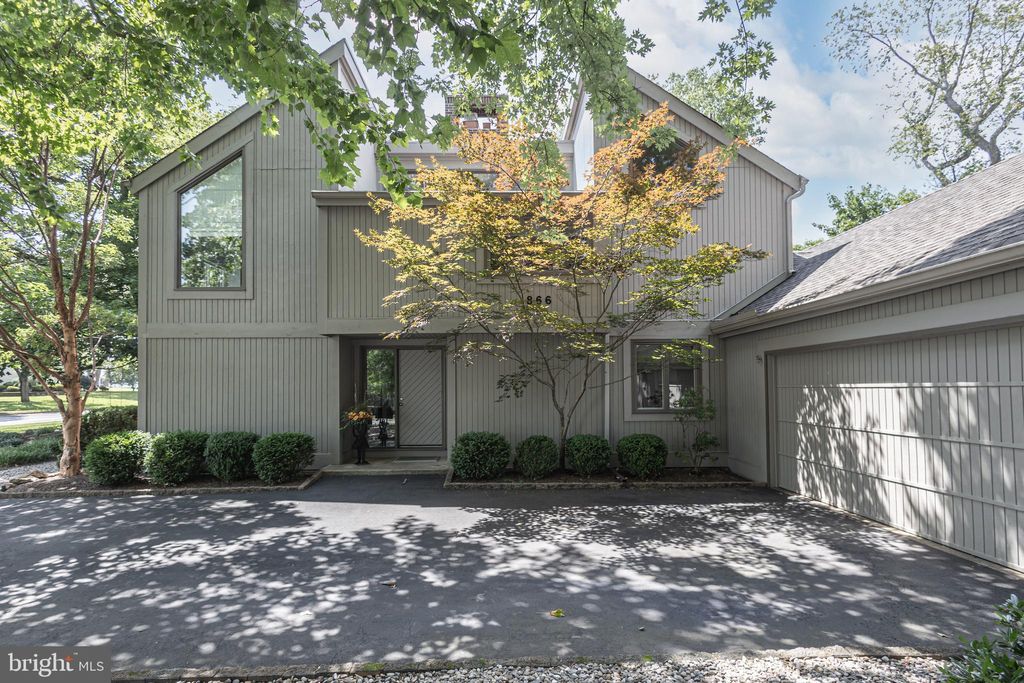 Photo of 866 Weber Drive, YARDLEY, PA 19067 (MLS # PABU2100024)