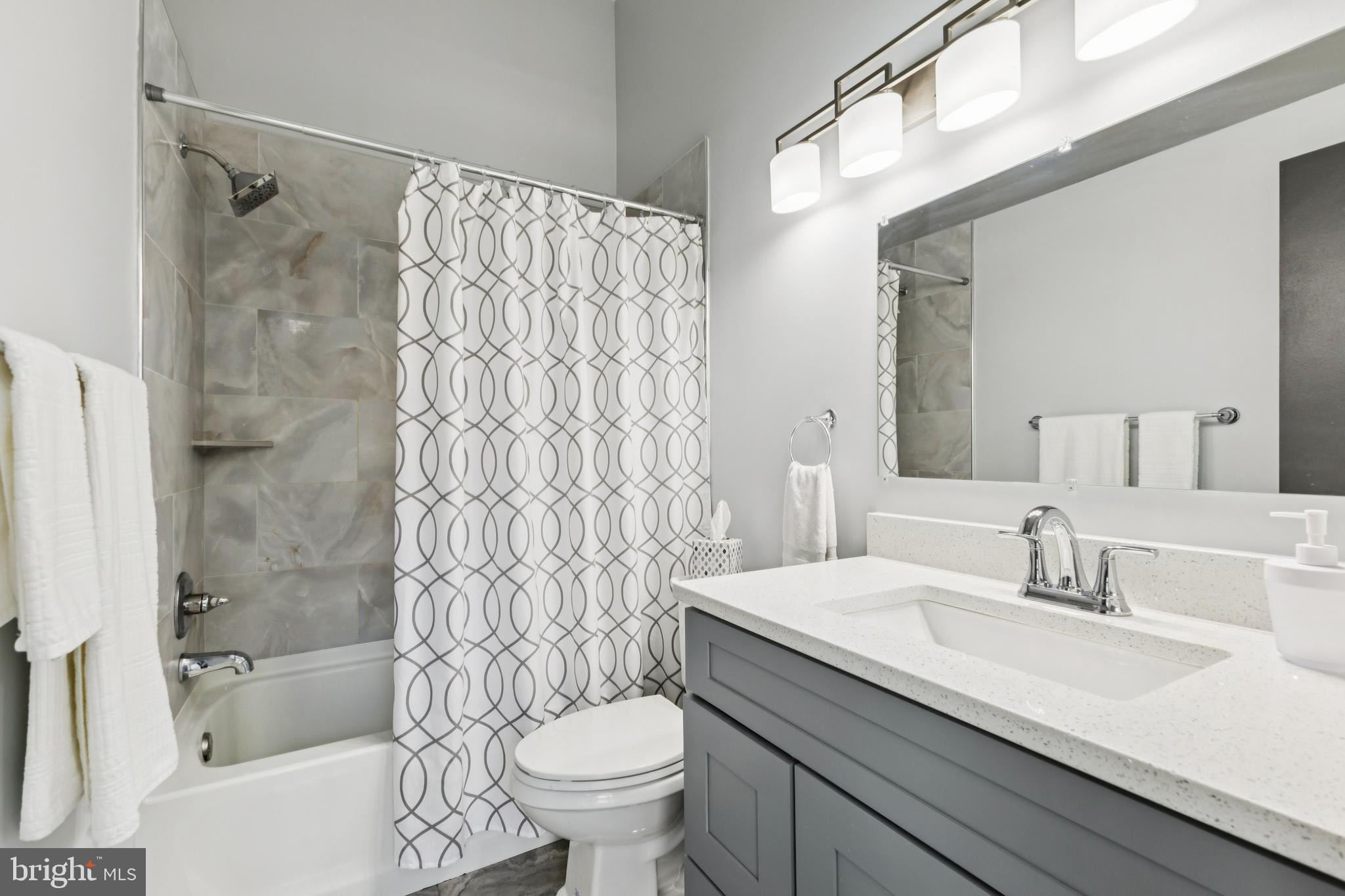 DOCKSIDE - Residential