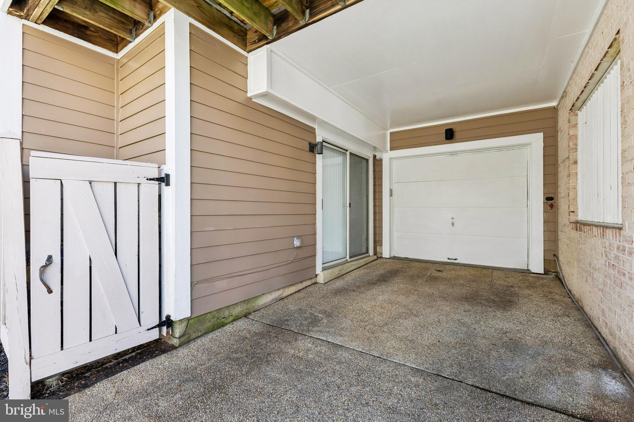 DOCKSIDE - Residential