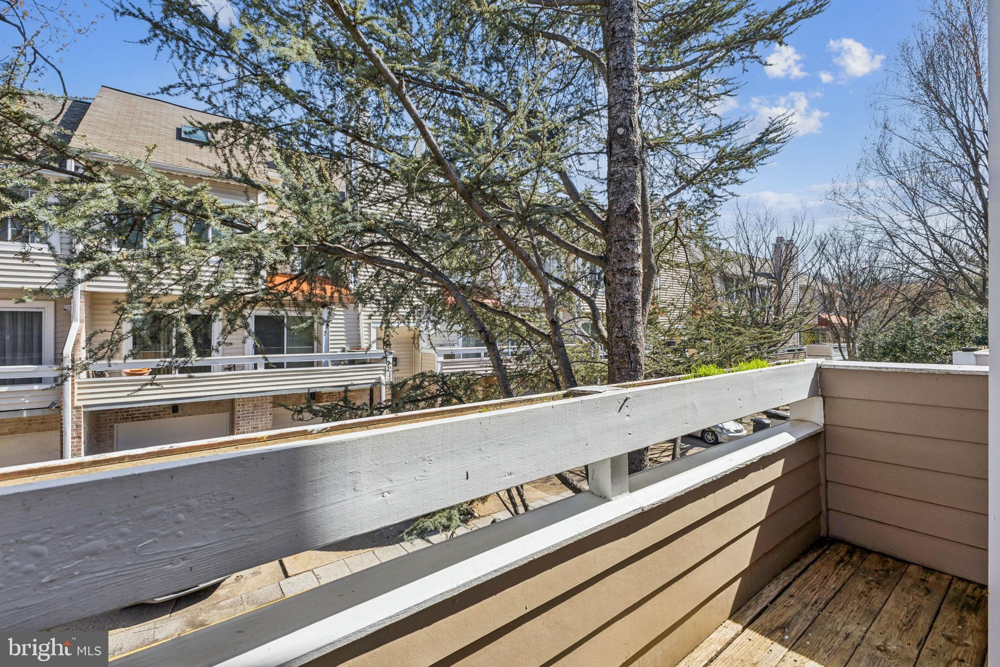 DOCKSIDE - Residential