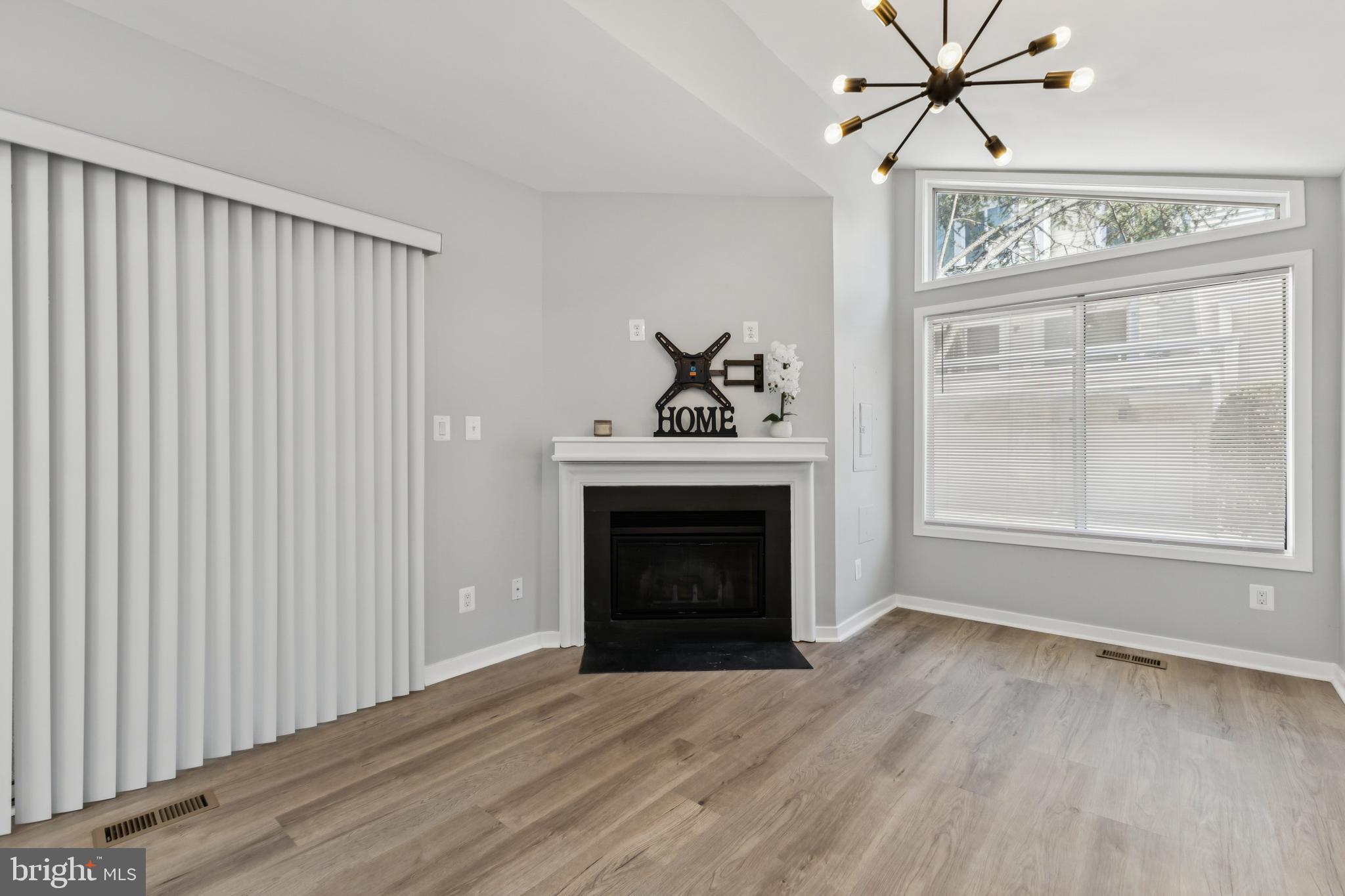 DOCKSIDE - Residential