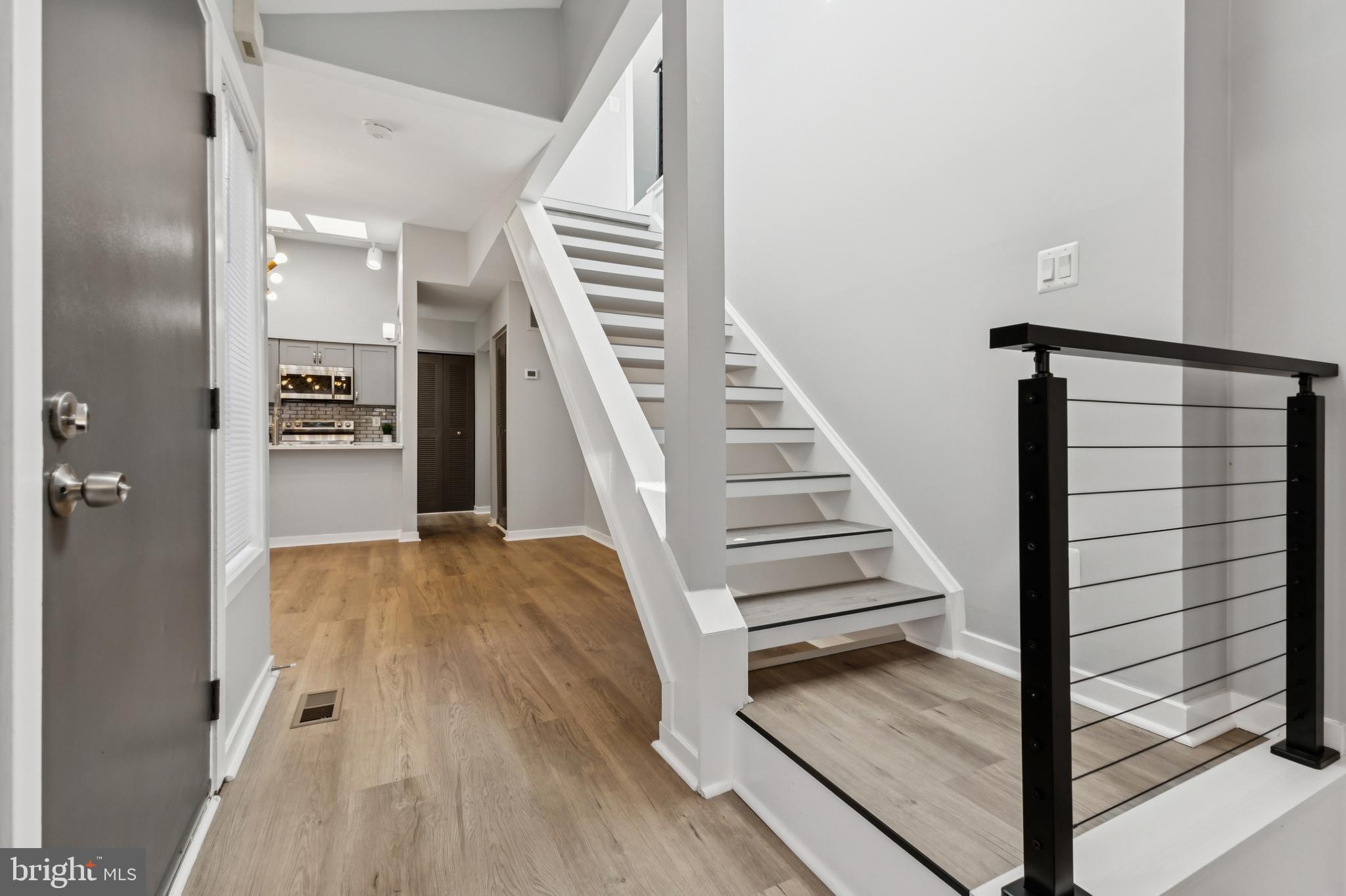 DOCKSIDE - Residential