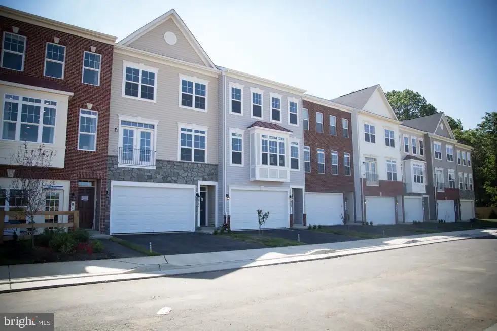 206 Upper Brook Terrace, Purcellville, VA 20132