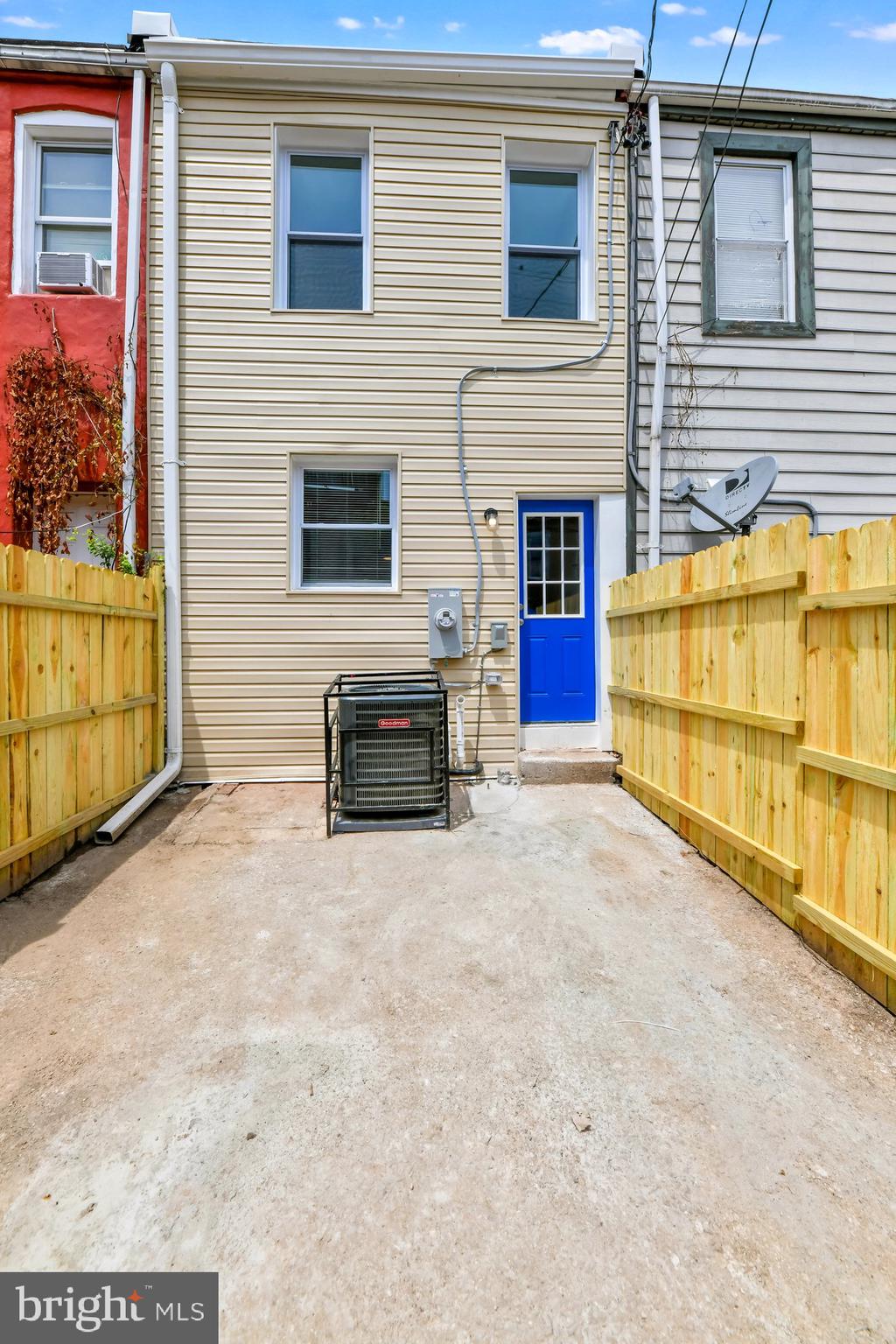 SOUTH BALTIMORE - Residential Lease