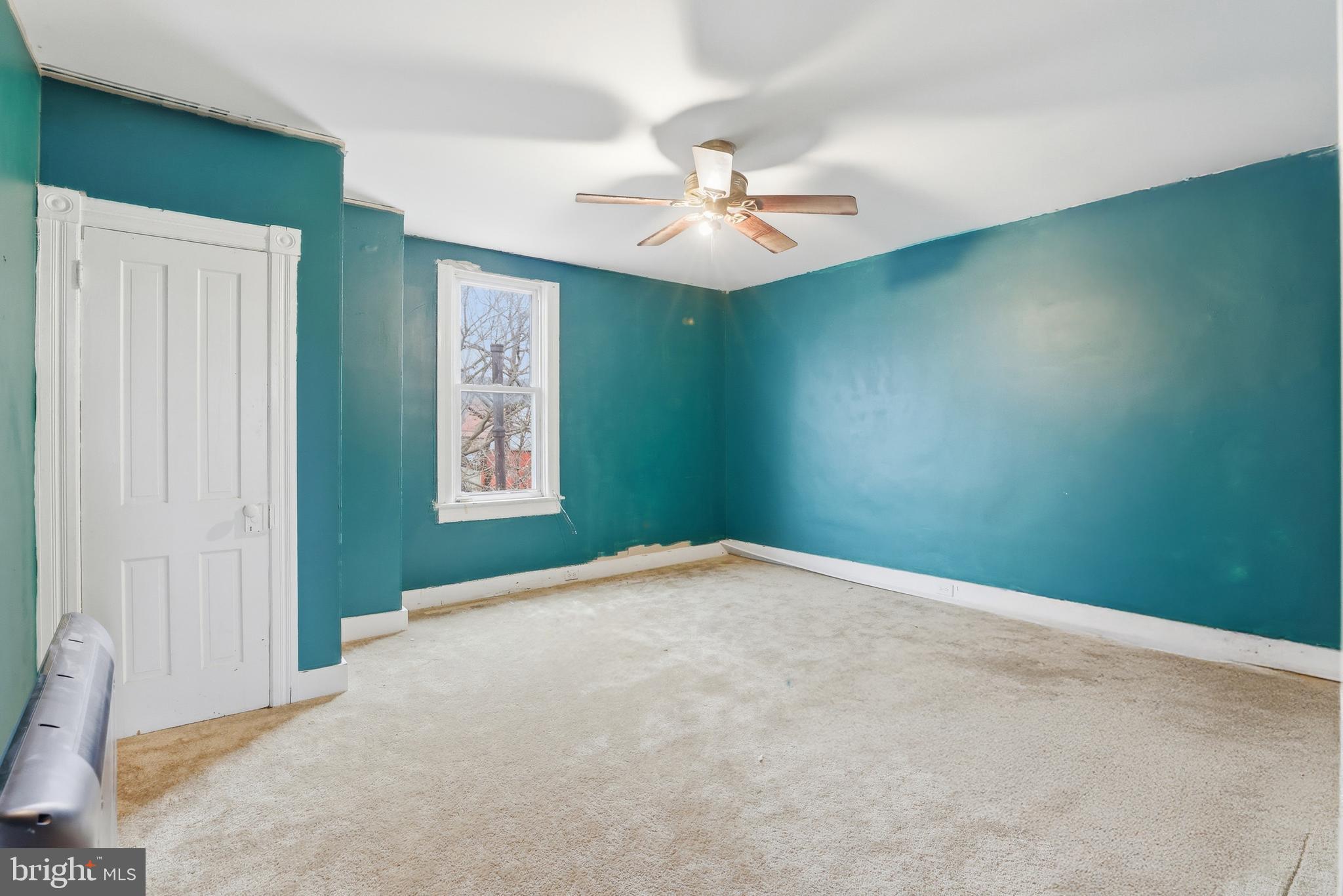 DOWNTOWN WESTMINSTER - Residential