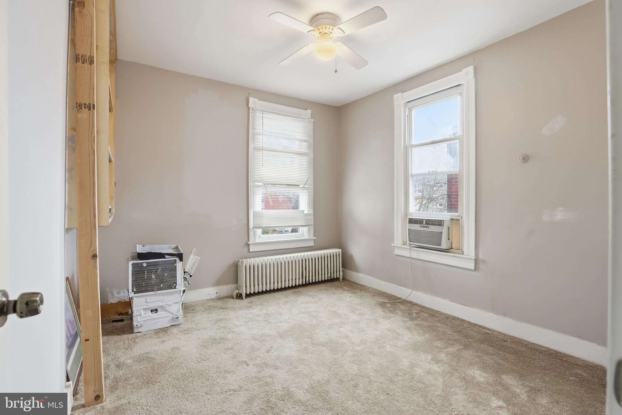 DOWNTOWN WESTMINSTER - Residential