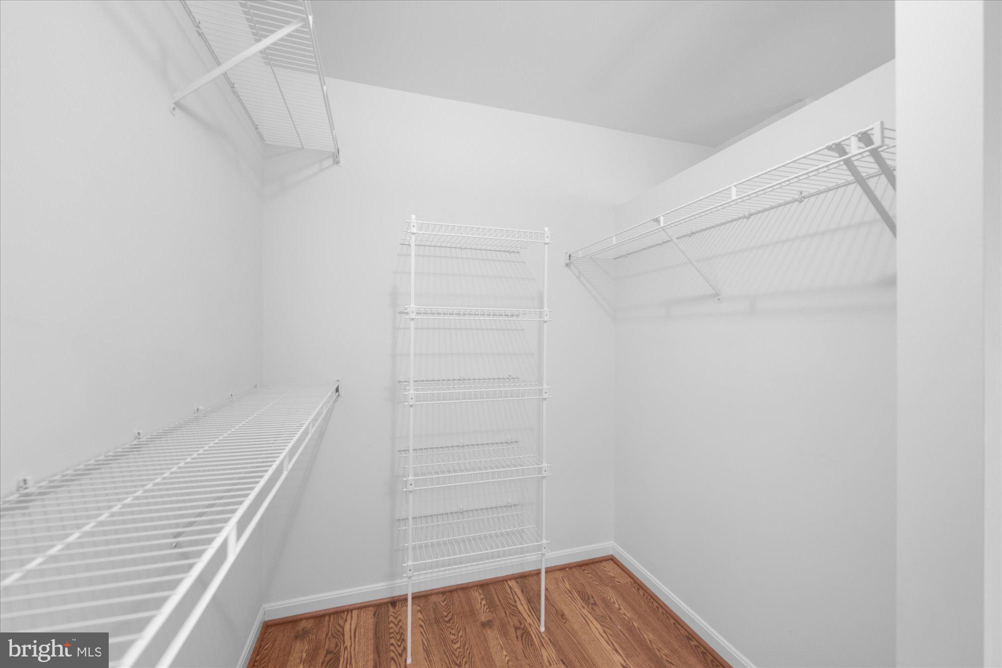 GREAT OAK - Residential