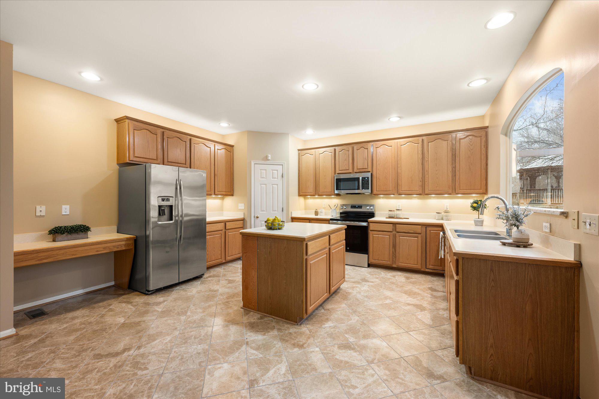 GREAT OAK - Residential