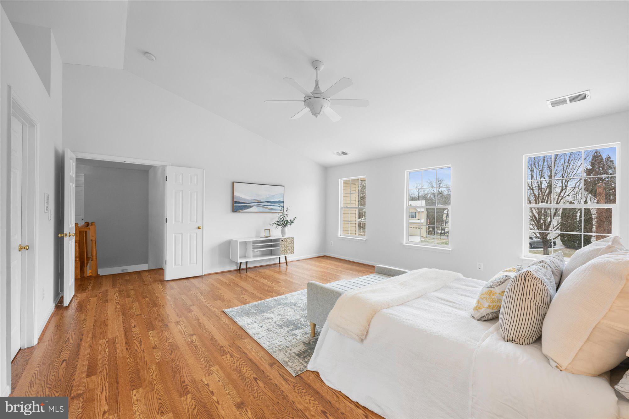 GREAT OAK - Residential