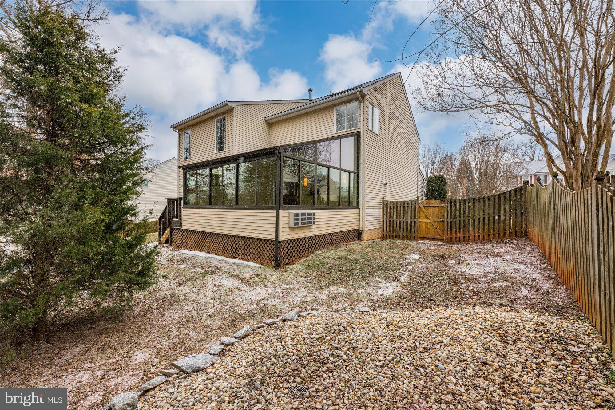 GREAT OAK - Residential