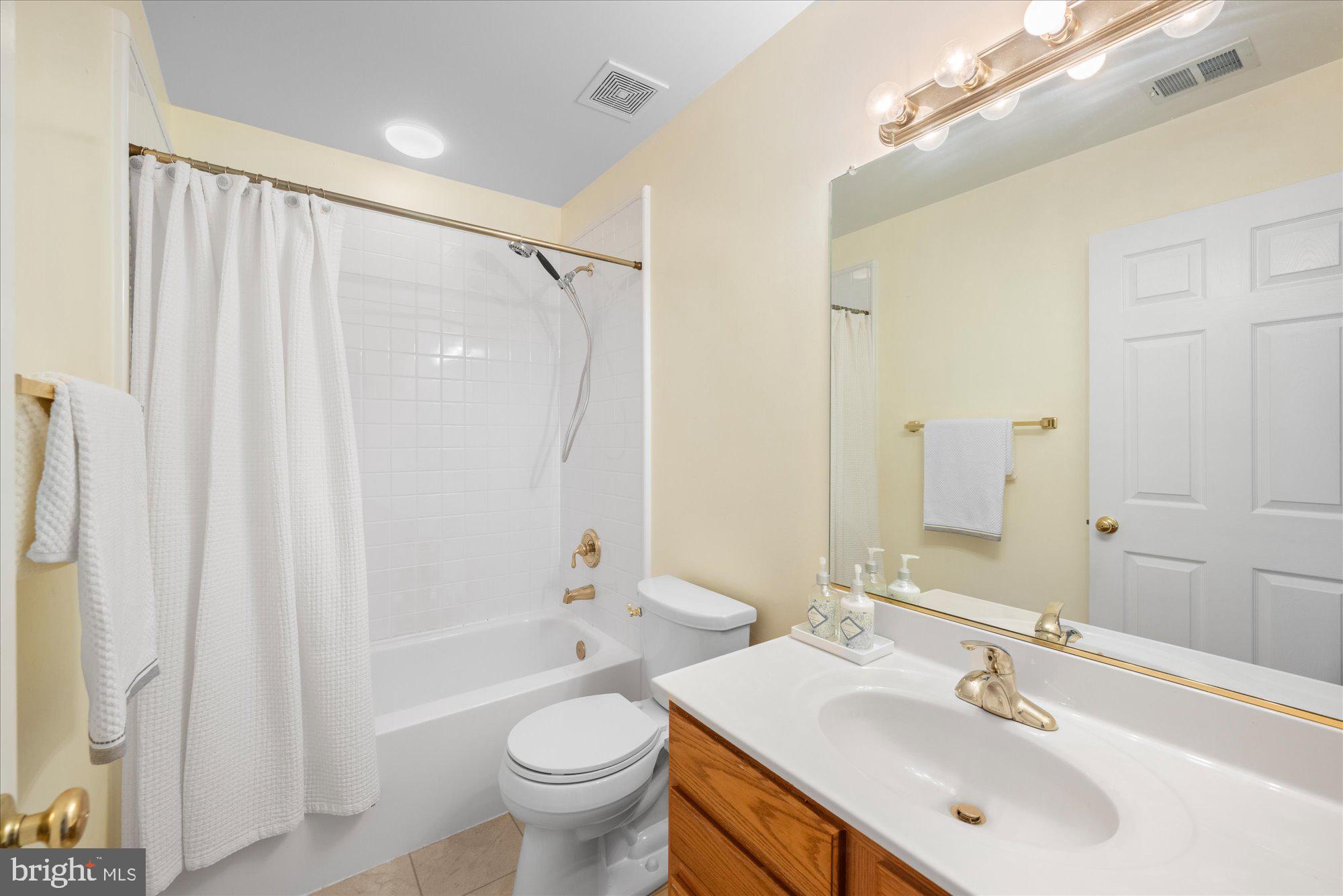 GREAT OAK - Residential