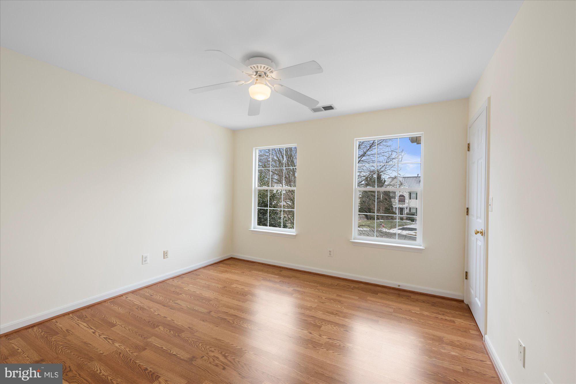 GREAT OAK - Residential