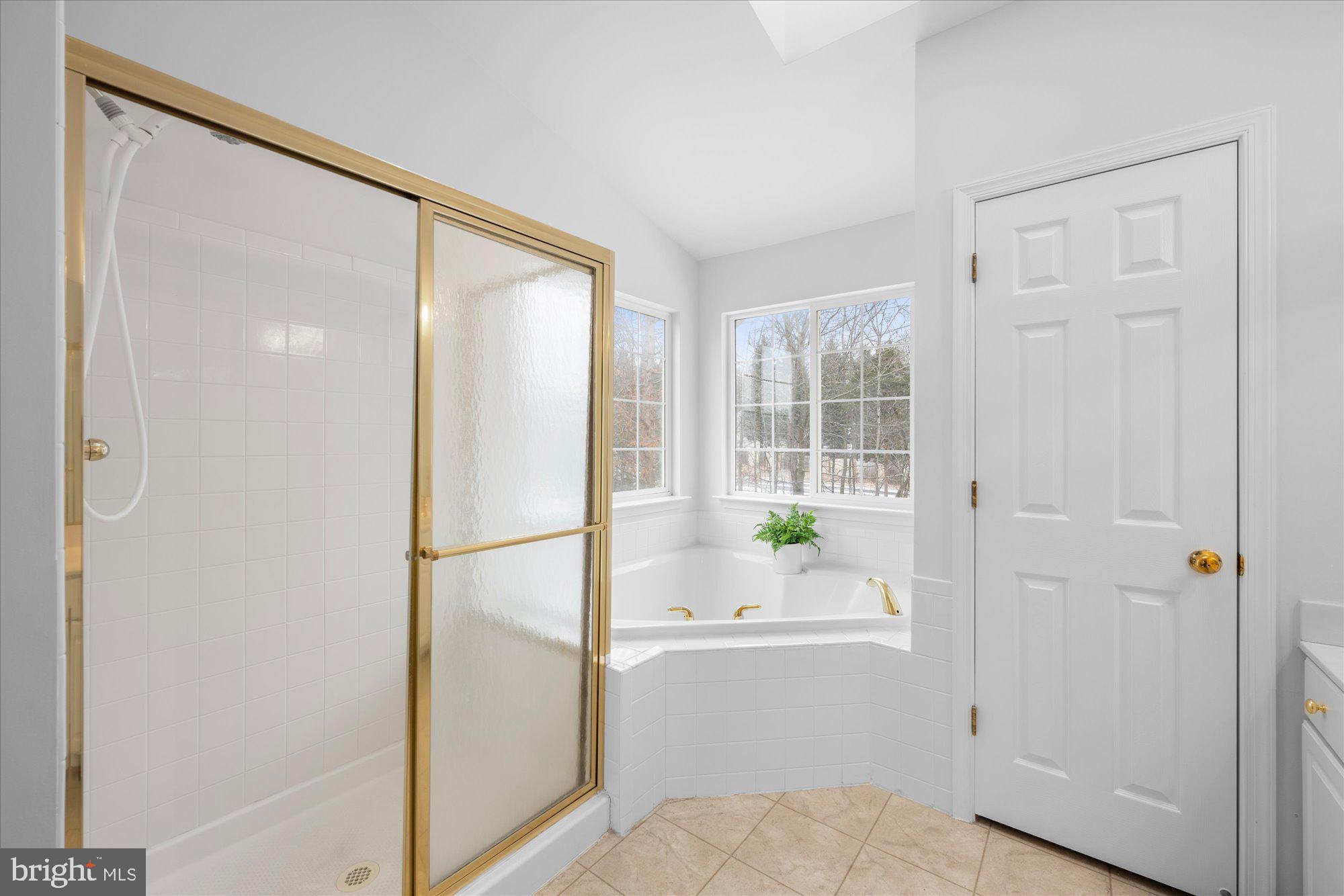 GREAT OAK - Residential