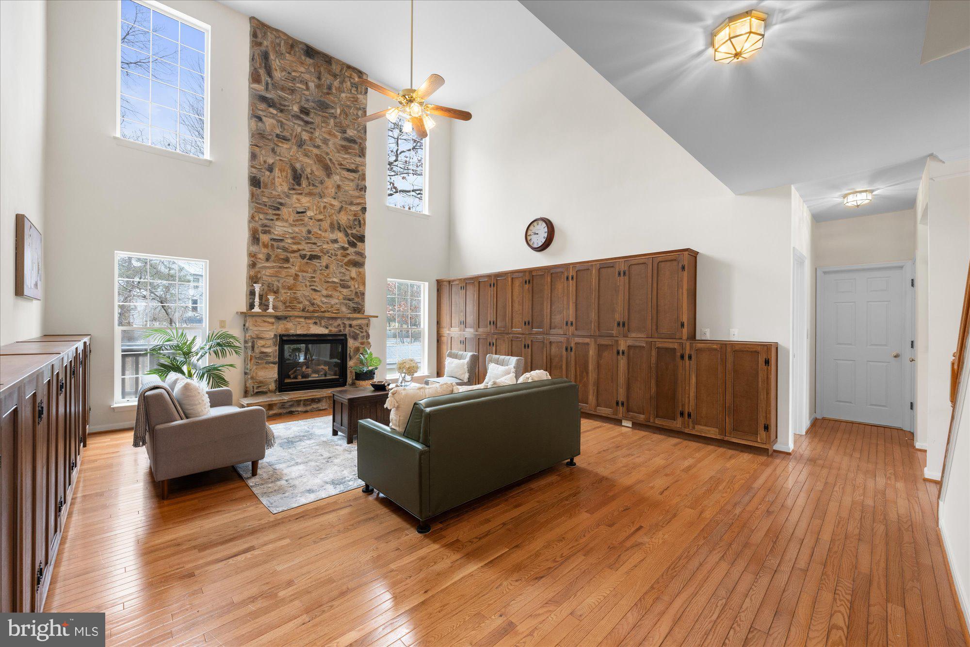 GREAT OAK - Residential