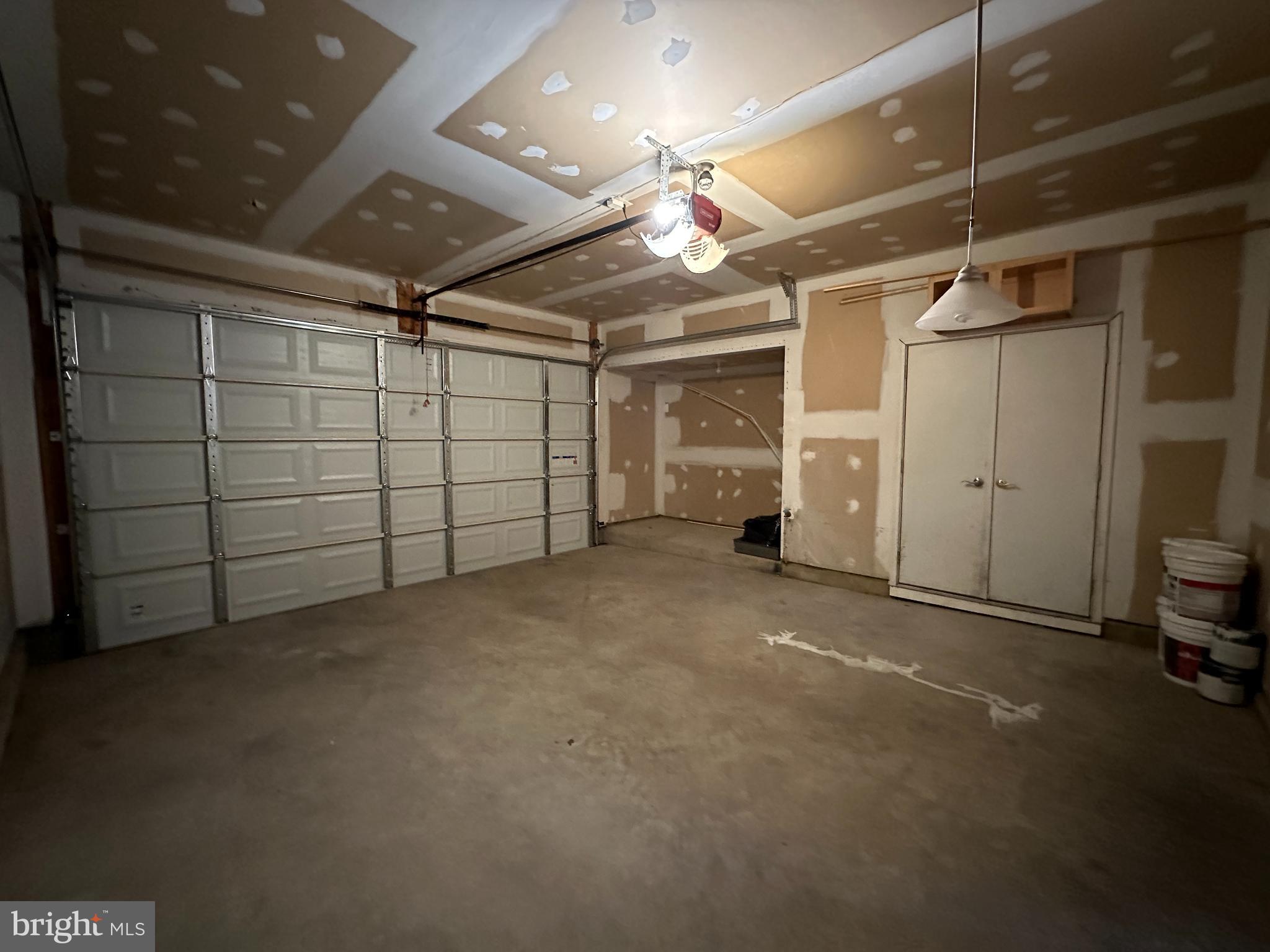 FOREST PARK - Residential Lease