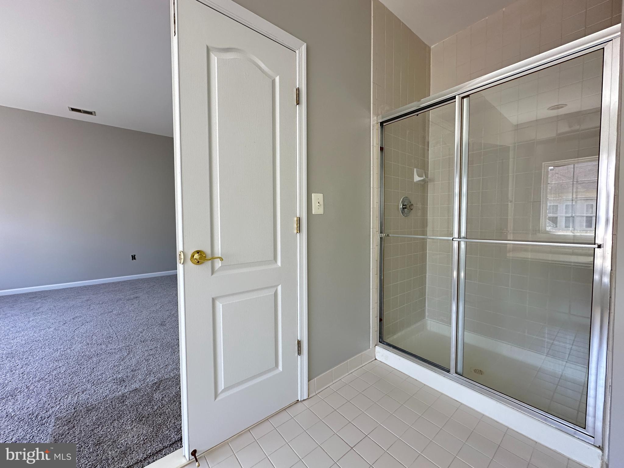 FOREST PARK - Residential Lease