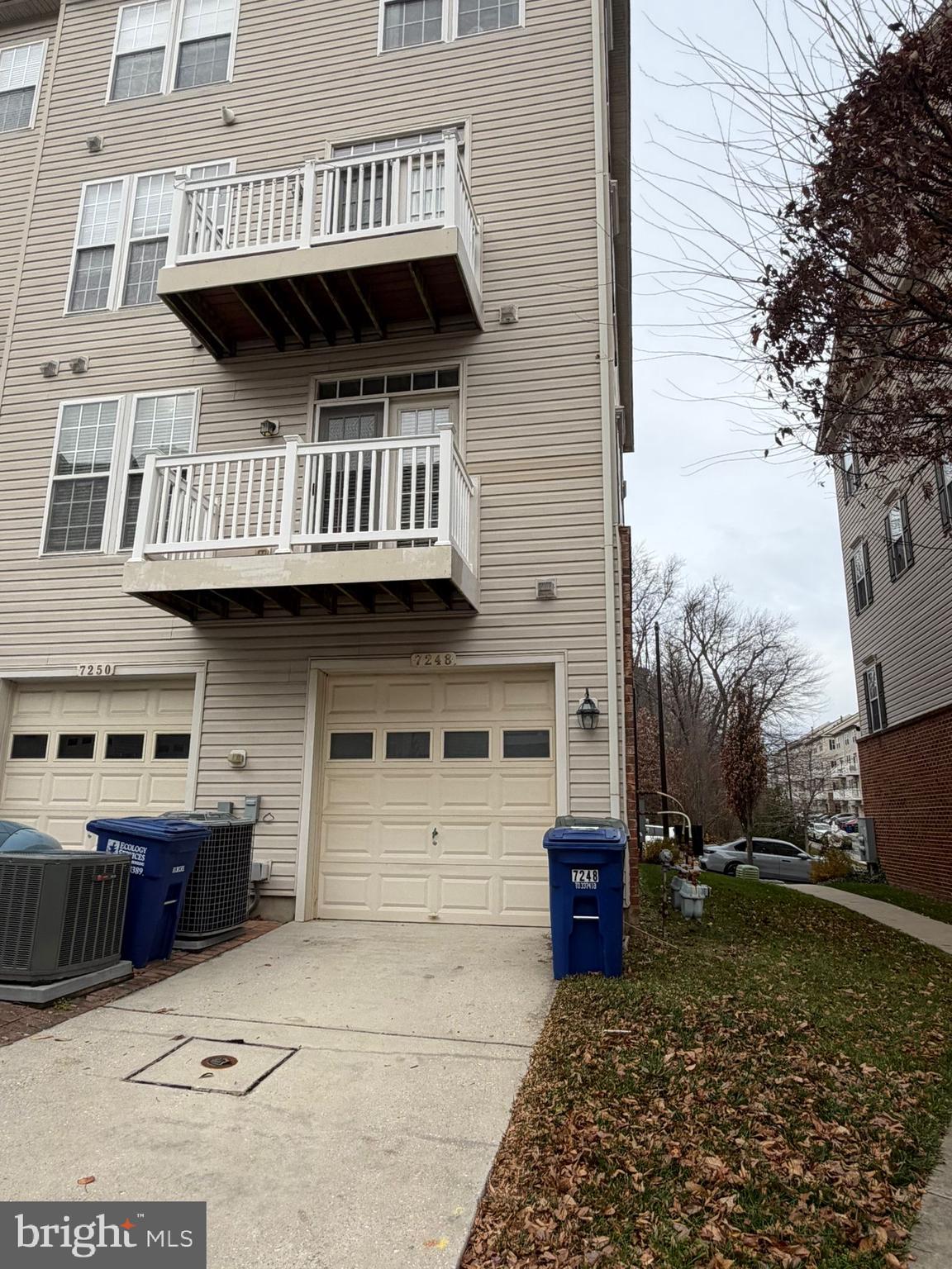 ELKRIDGE CROSSING - Residential Lease