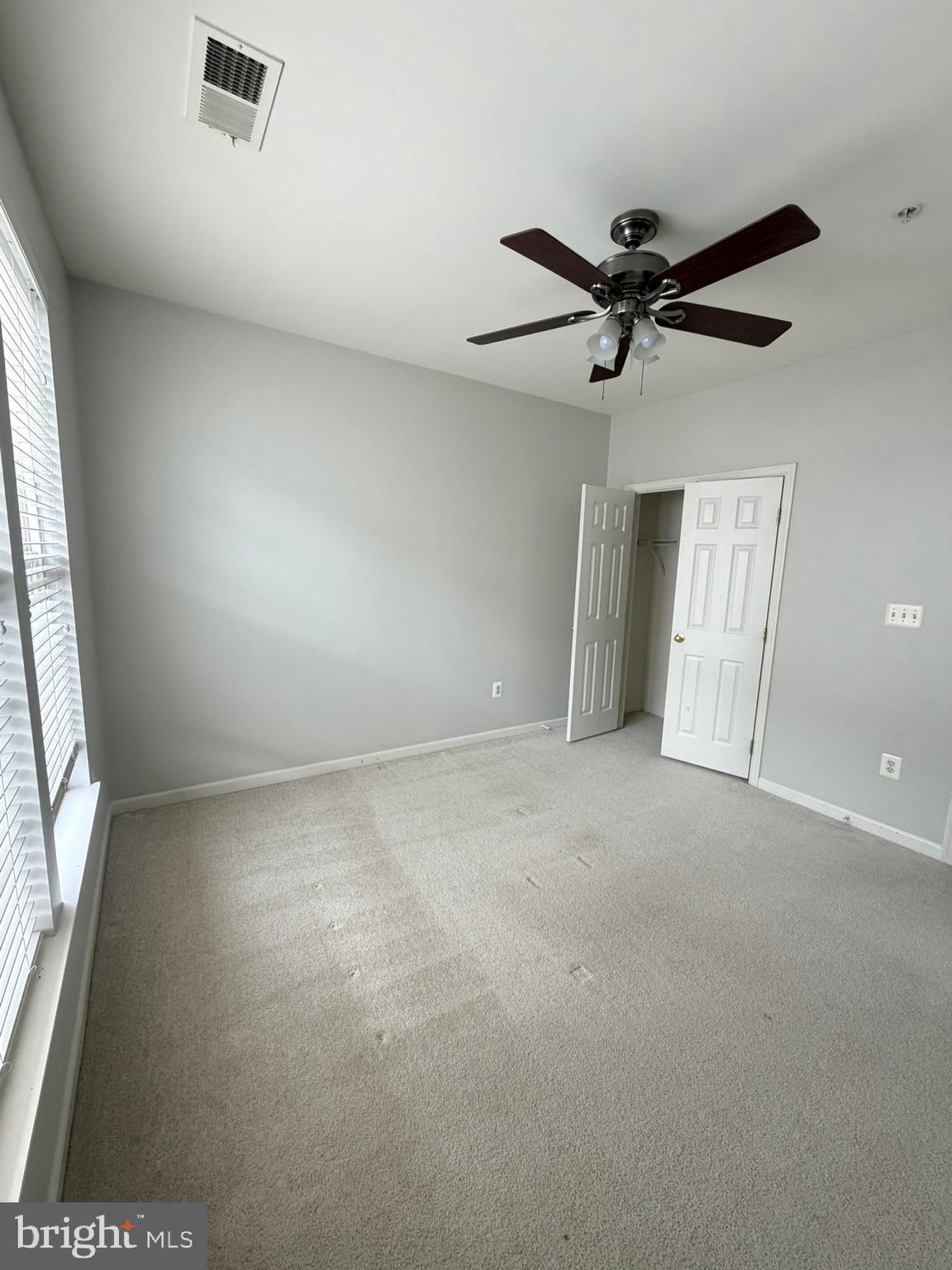 ELKRIDGE CROSSING - Residential Lease