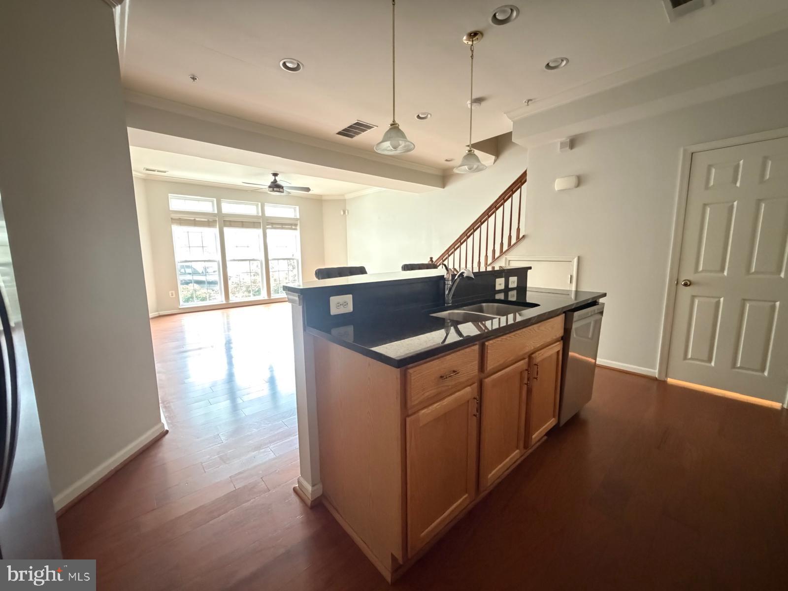 ELKRIDGE CROSSING - Residential Lease