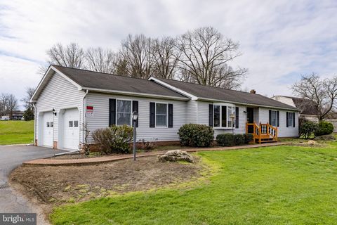Tiny photo for 166 Butter Road, LEOLA, PA 17540 (MLS # PALA2088338)