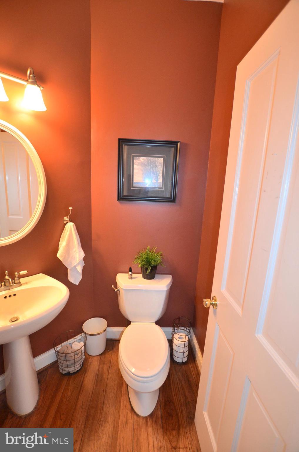 LAUREL CROSSING - Residential